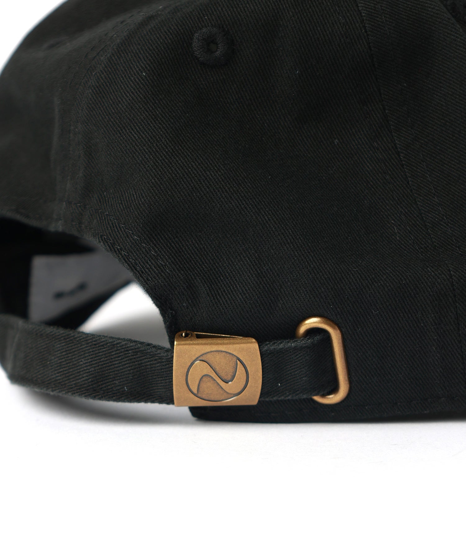 TOGA(トーガ)】 x NTS LOGO CAP｜PARIGOT ONLINE（パリゴオンライン）