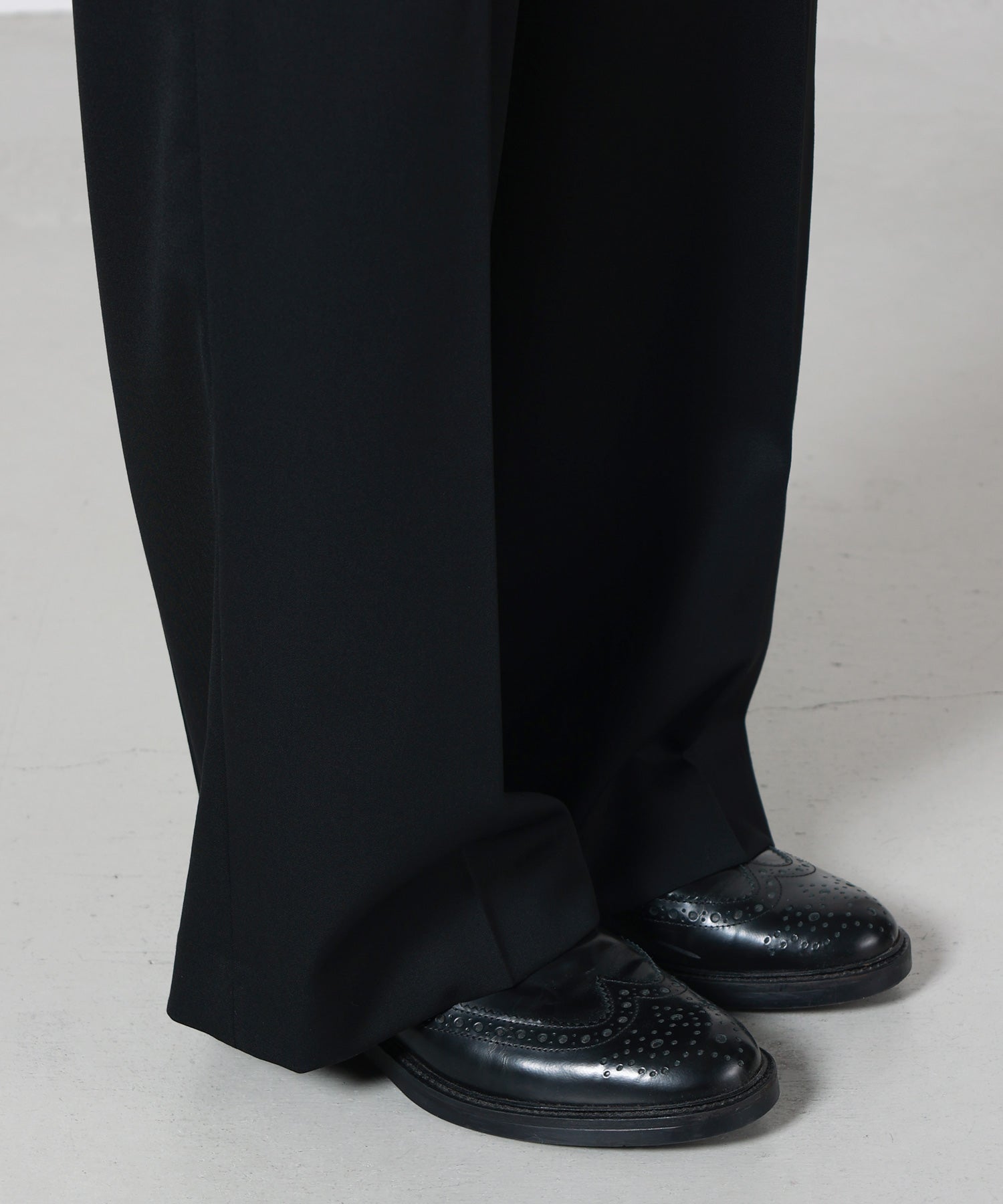 MARKAWARE(マーカウェア)】 Organic Wool 2/80 Gabardine Flat Front