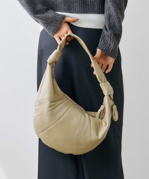 【LEMAIRE(ルメール)】 FORTUNE CROISSANT BAG IN LEATHER