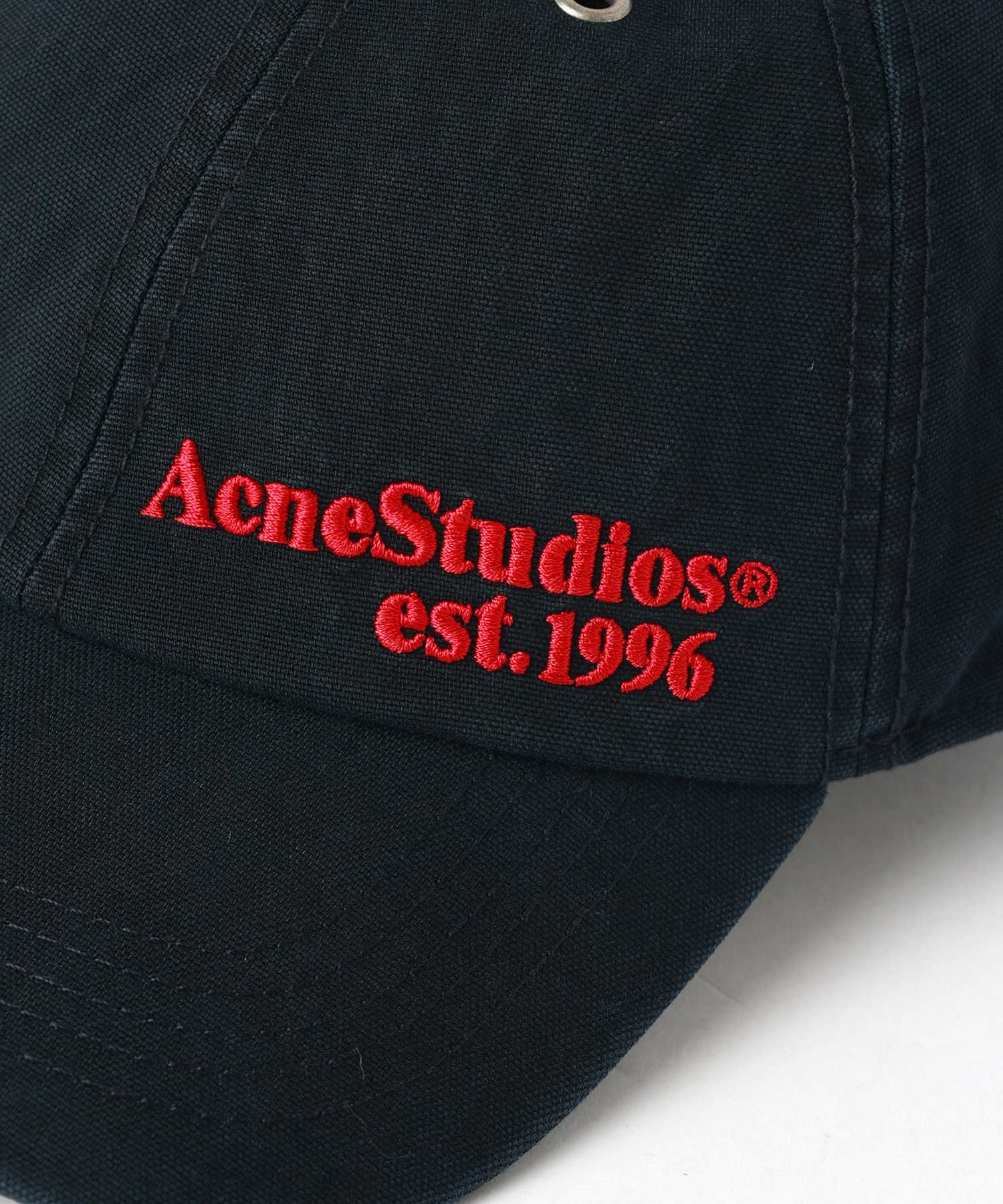 Acne Studios(アクネストゥディオズ)】 ワックス加工ロゴキャップ