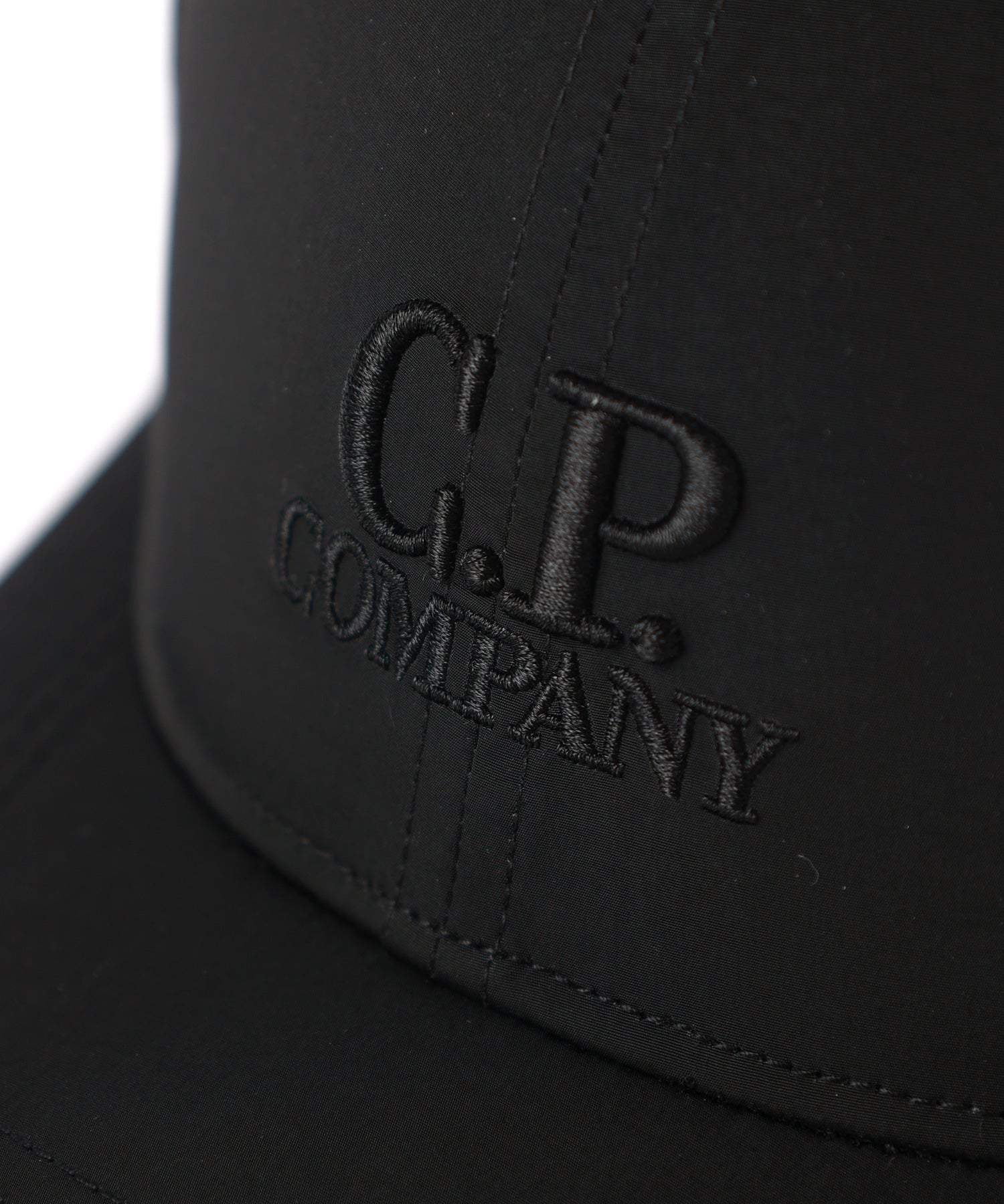 C.P. Company(シーピーカンパニー)】 CHROME-R GOGGLE CAP｜PARIGOT