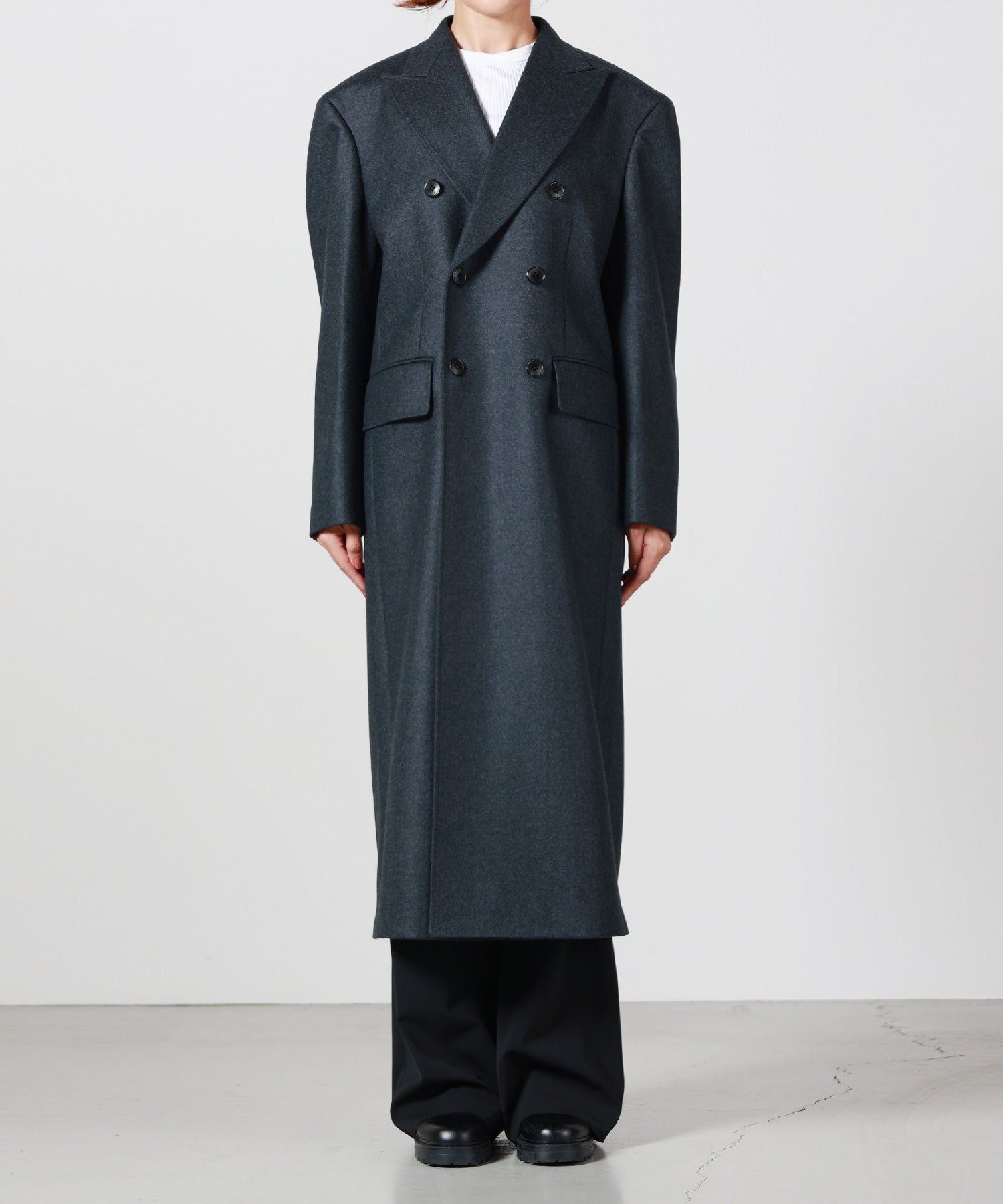 HYKE ハイク　メルトンウールロングコート　黒　サイズ2 HYKE(ハイク)】 MELTON DOUBLE-BREASTED COAT｜PARIGOT ONLINE（パリゴ