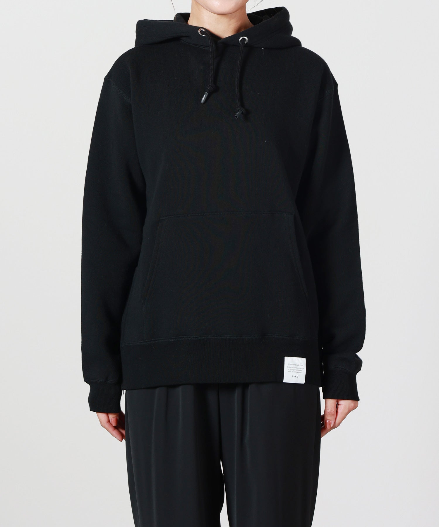 HYKE(ハイク)】 ≪GENDERLESS≫ SWEAT HOODIE|PARIGOT ONLINE(パリゴ HYKE(ハイク)】 ≪GENDERLESS≫ SWEAT HOODIE|PARIGOT ONLINE(パリゴ