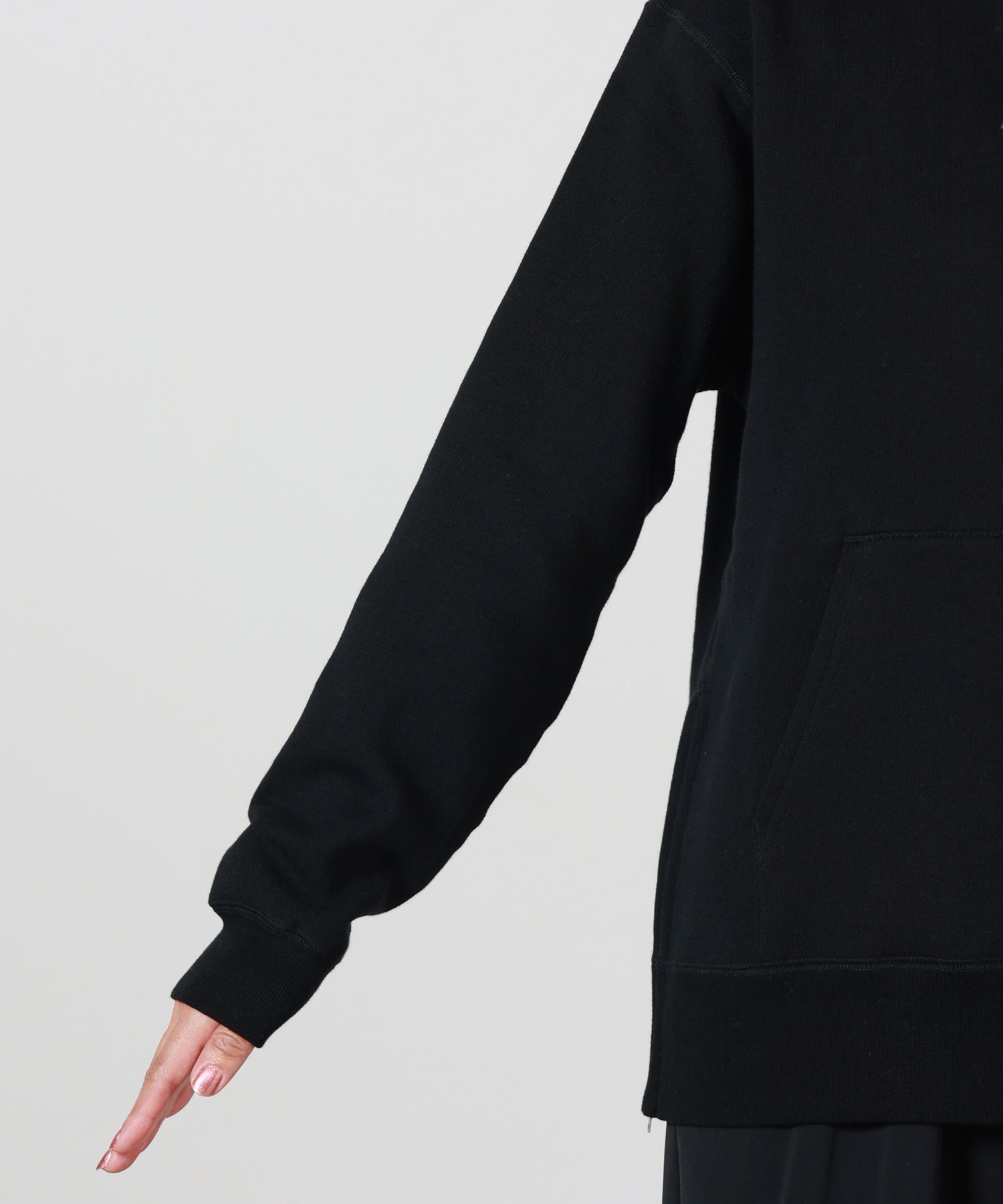 HYKE(ハイク)】 ≪GENDERLESS≫ SWEAT HOODIE｜PARIGOT ONLINE（パリゴ