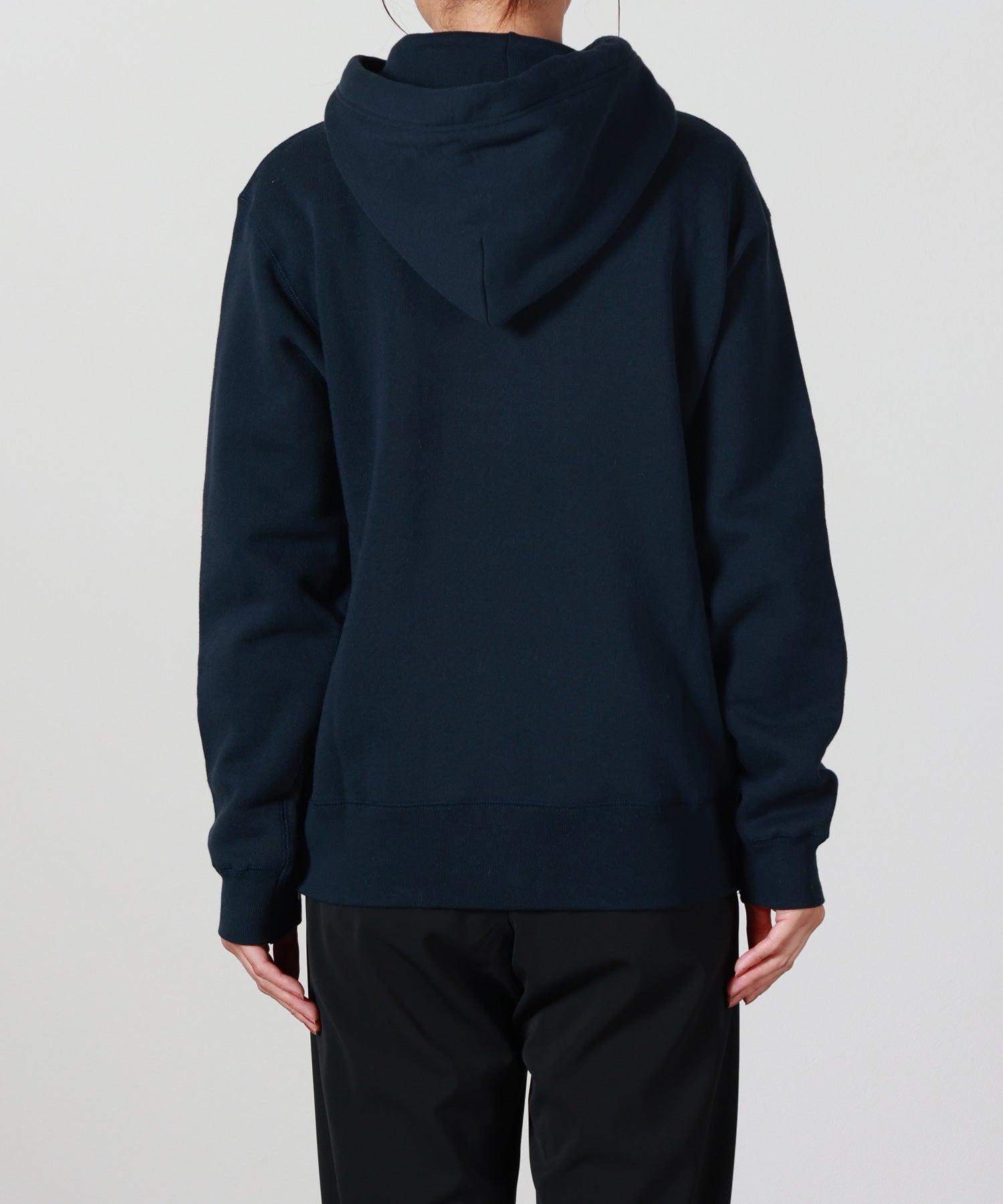 HYKE(ハイク)】 ≪GENDERLESS≫ SWEAT HOODIE｜PARIGOT ONLINE（パリゴ