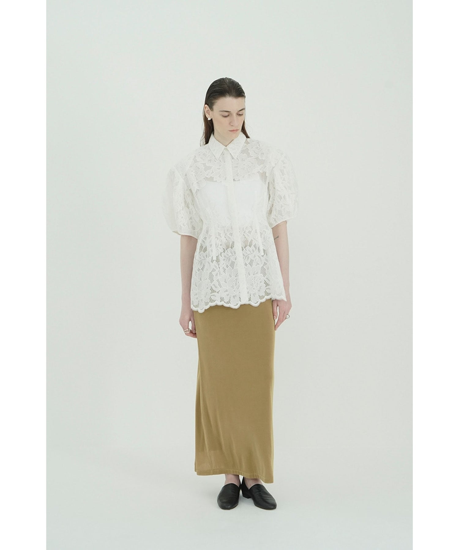 CLANE(クラネ)】 FLOWER LACE WAIST SHAPE TOPS｜PARIGOT ONLINE