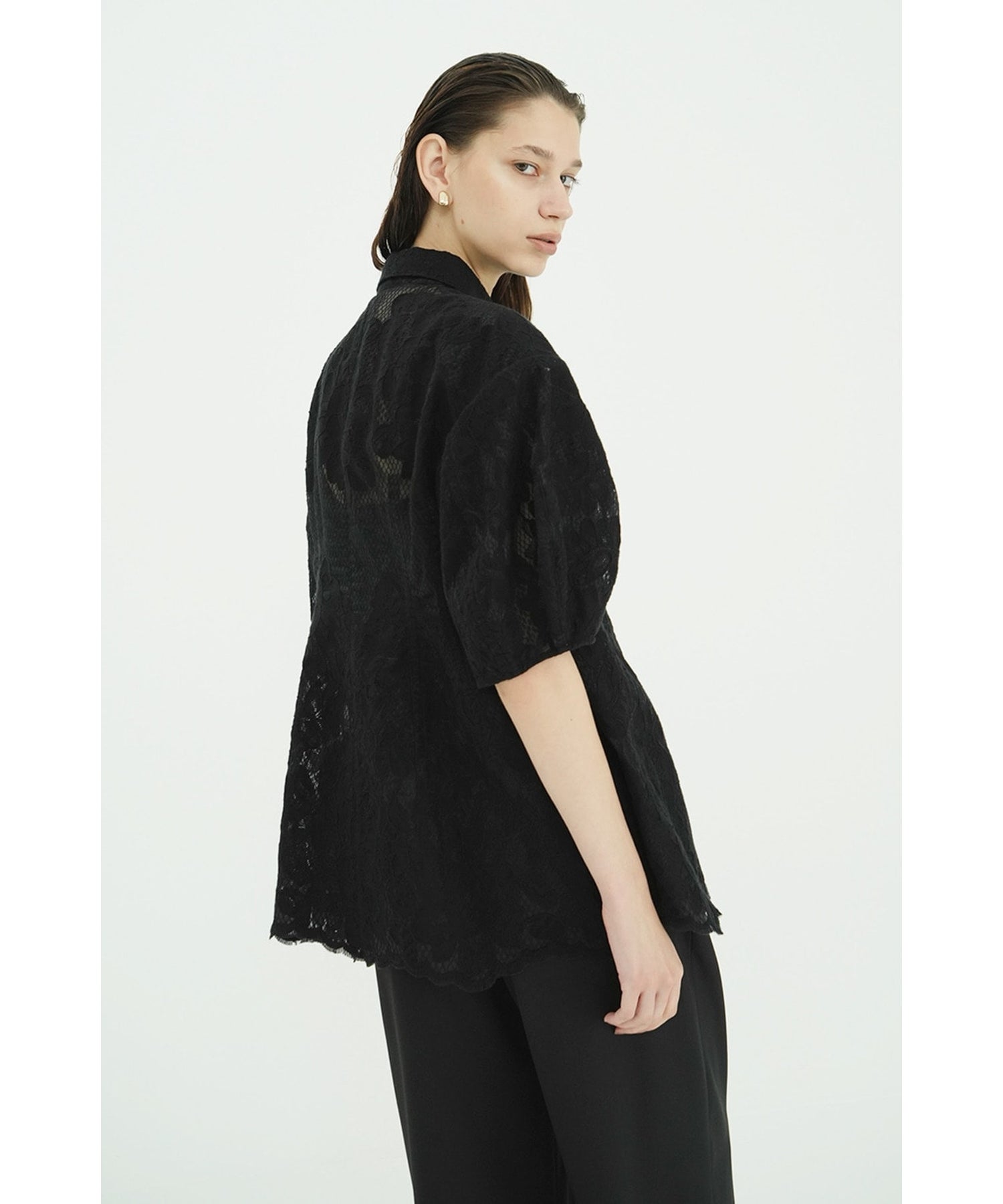 CLANE(クラネ)】 FLOWER LACE WAIST SHAPE TOPS｜PARIGOT ONLINE