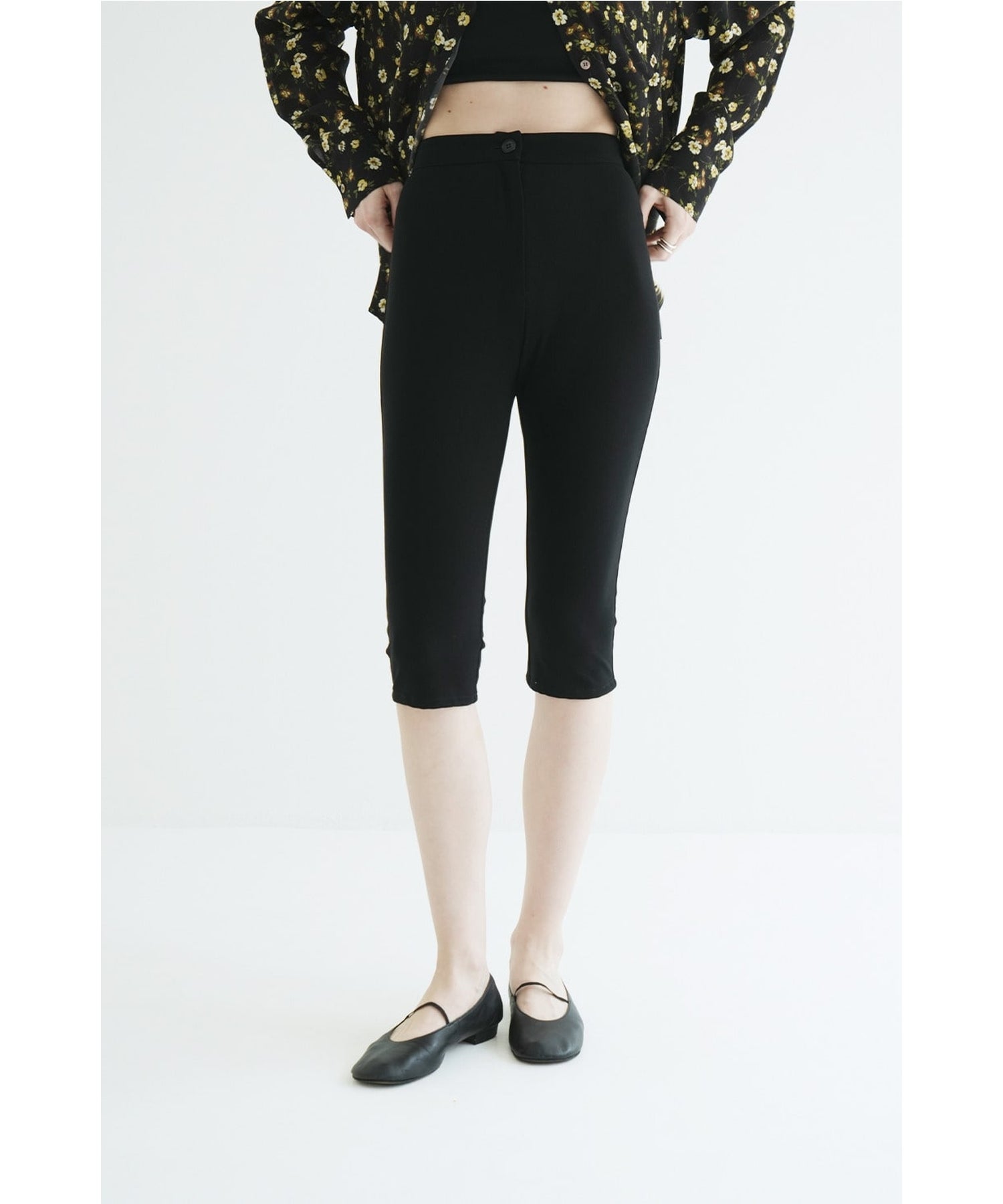 CLANE(クラネ)】 STRETCH RIB CAPRI PANTS｜PARIGOT ONLINE（パリゴ