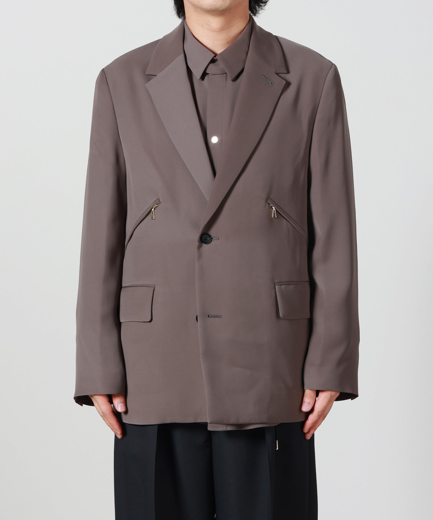 CULLNI(クルニ)】 Double Satin Slanted Zip Pocket Tailored Jacket
