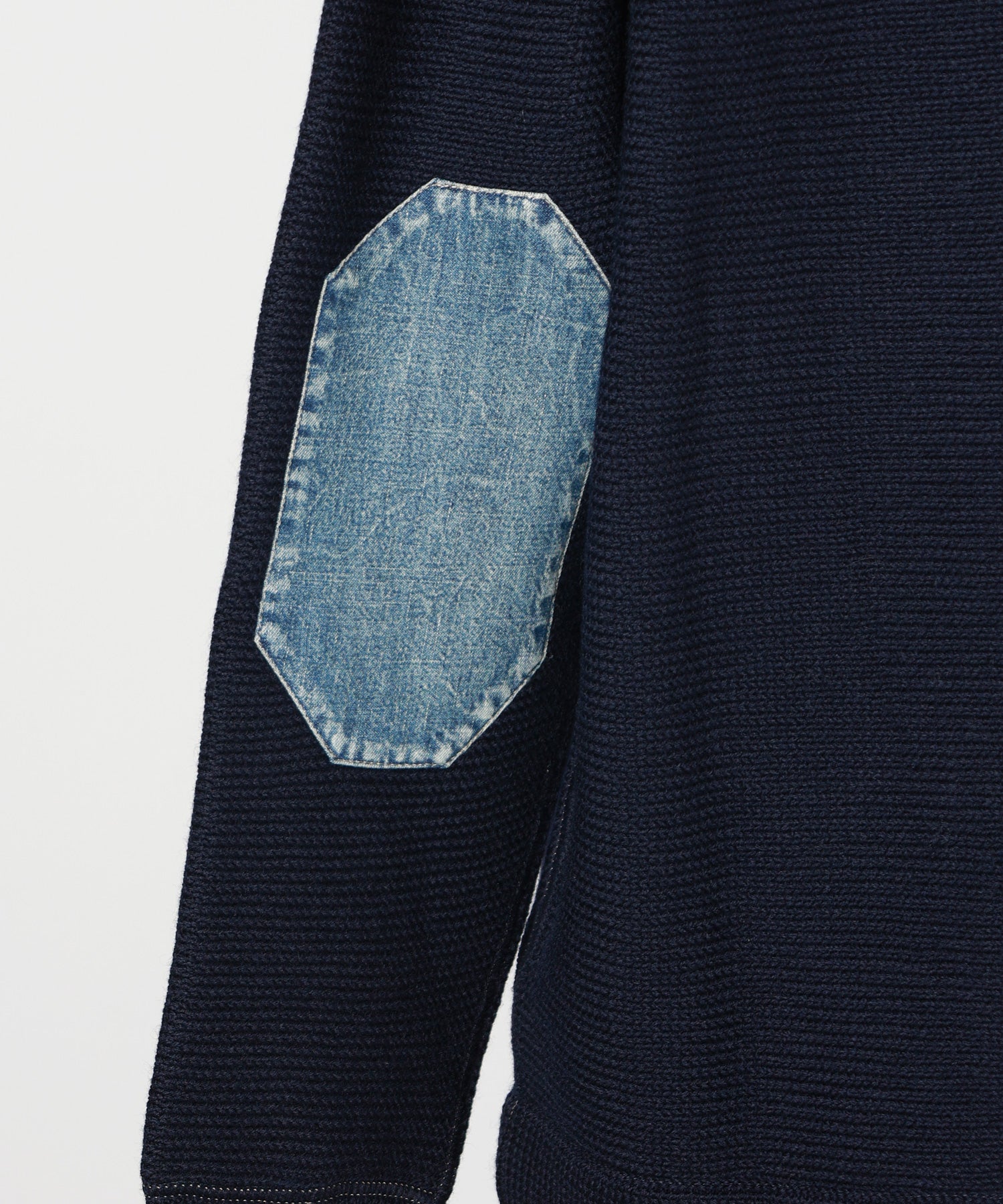 Maison Margiela(メゾンマルジェラ)】 ELBOW PATCH SWEATER｜PARIGOT