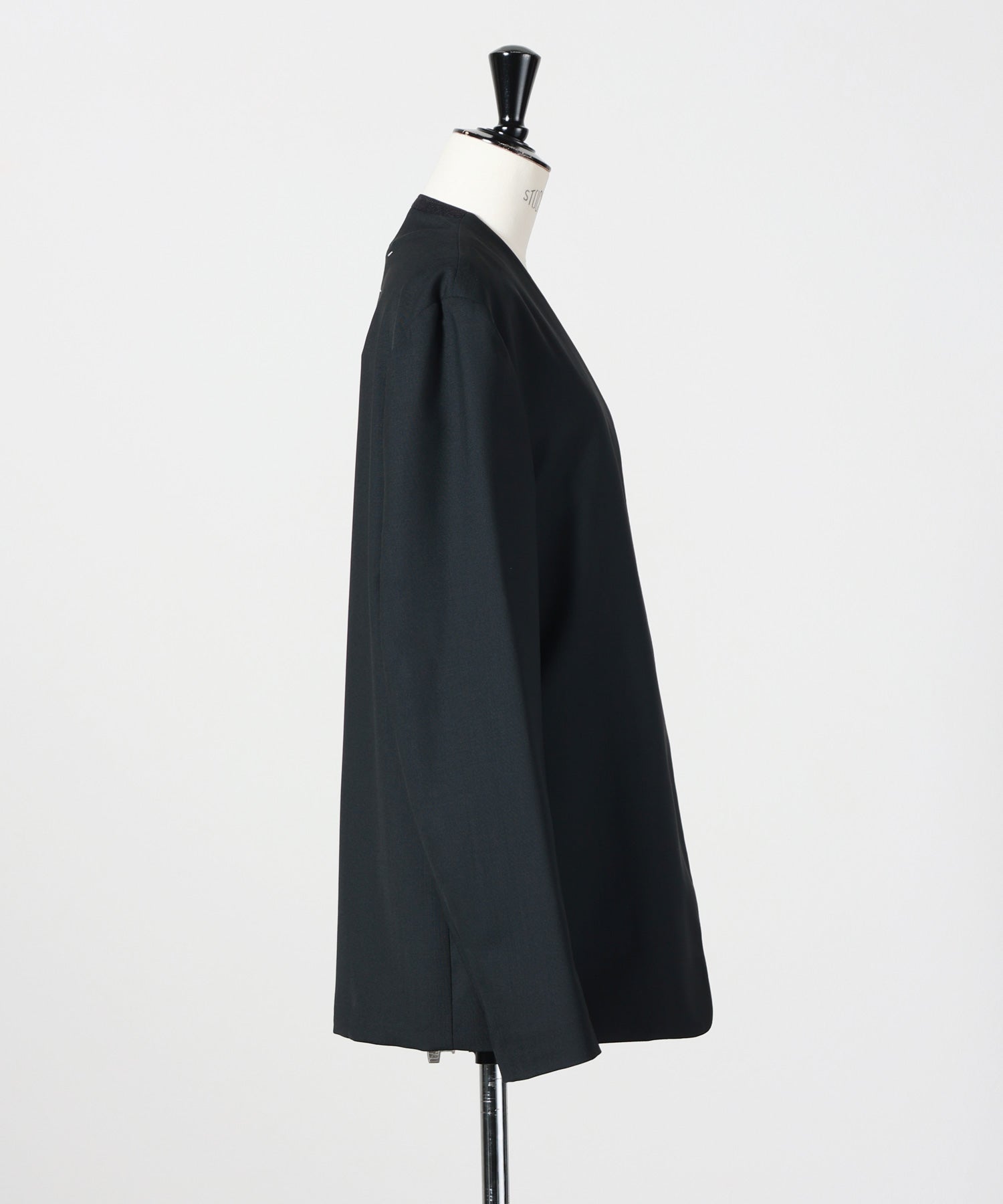 Maison Margiela(メゾンマルジェラ)】 OPEN FRONT COLLARLESS JACKET