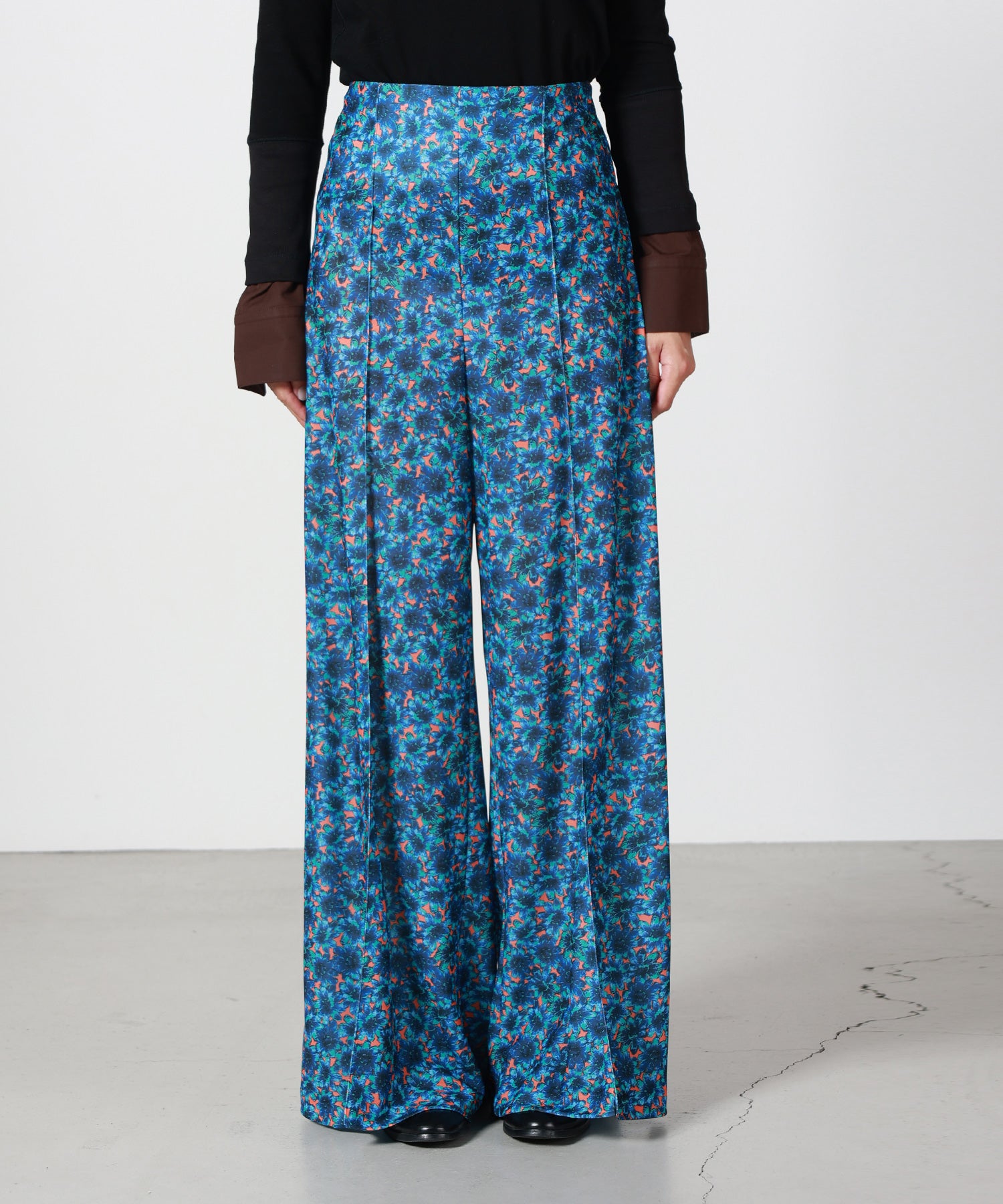 TOGA(トーガ)】 FLARED JERSEY PANTS｜PARIGOT ONLINE（パリゴオンライン）
