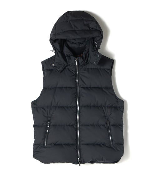 8(BLACK)
