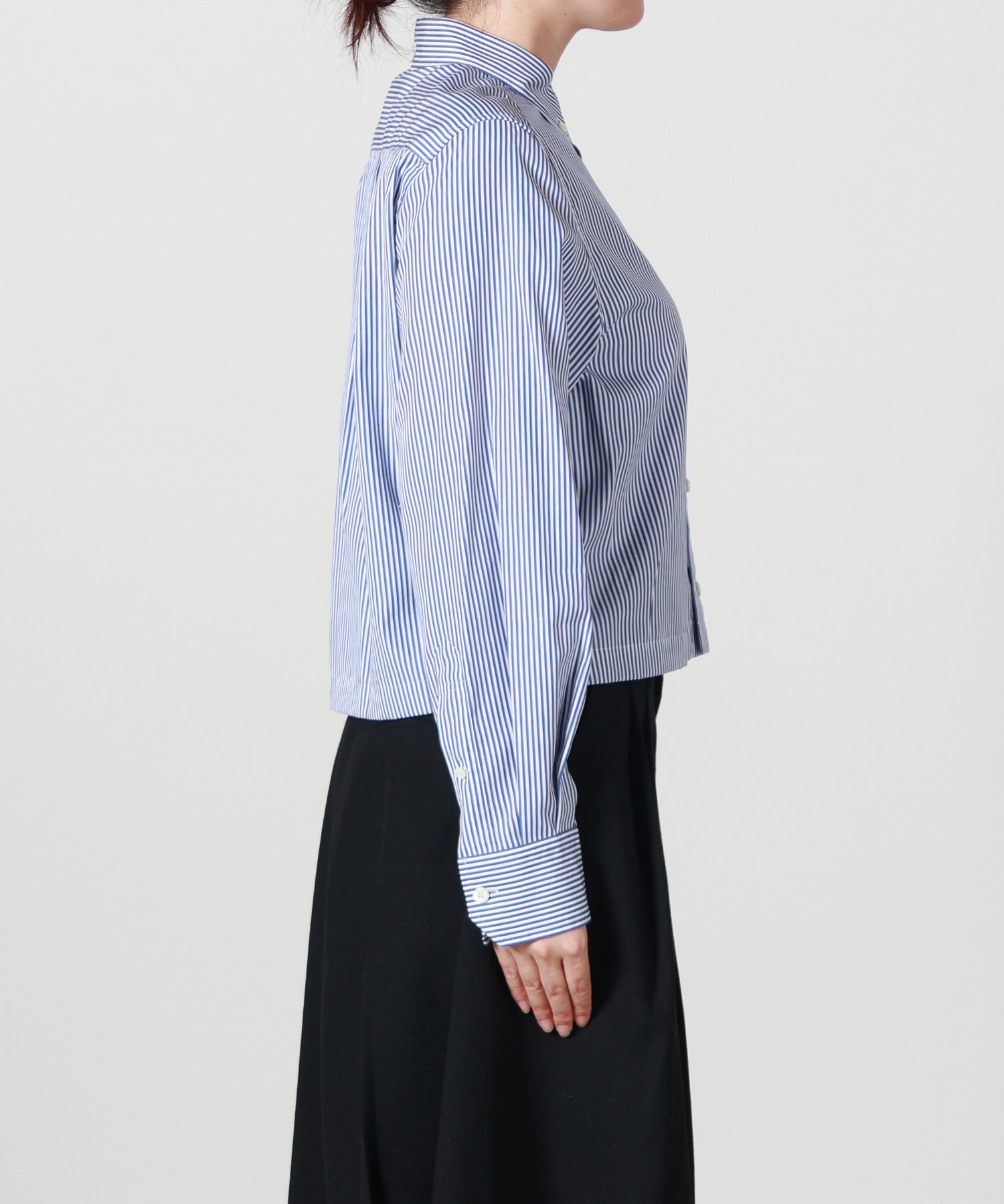 HYKE(ハイク)】 STRIPED CROPPED B.D SHIRT｜PARIGOT ONLINE（パリゴ
