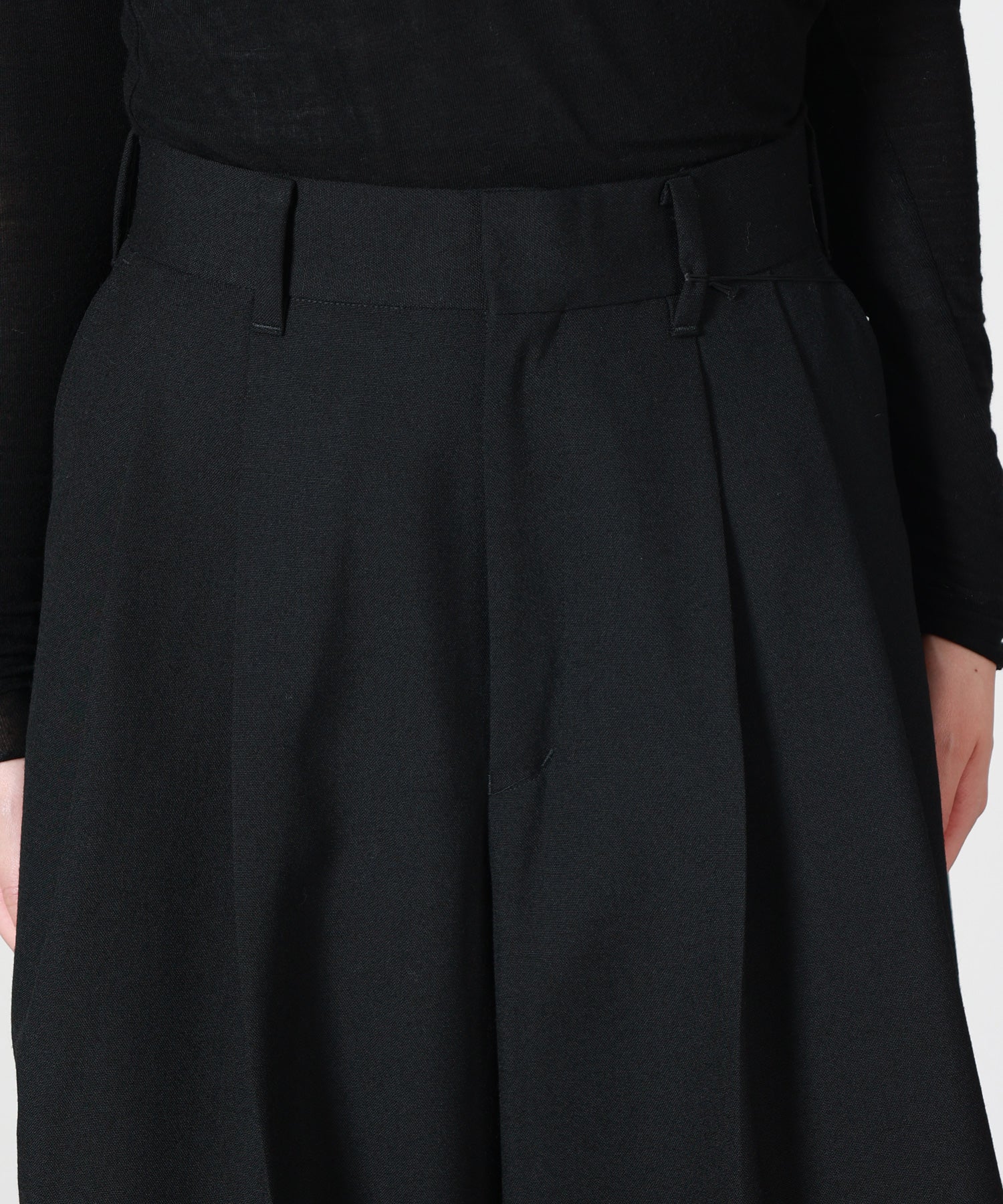 HYKE(ハイク)】 TROPICAL WIDE LEG DROPPED PANTS｜PARIGOT ONLINE