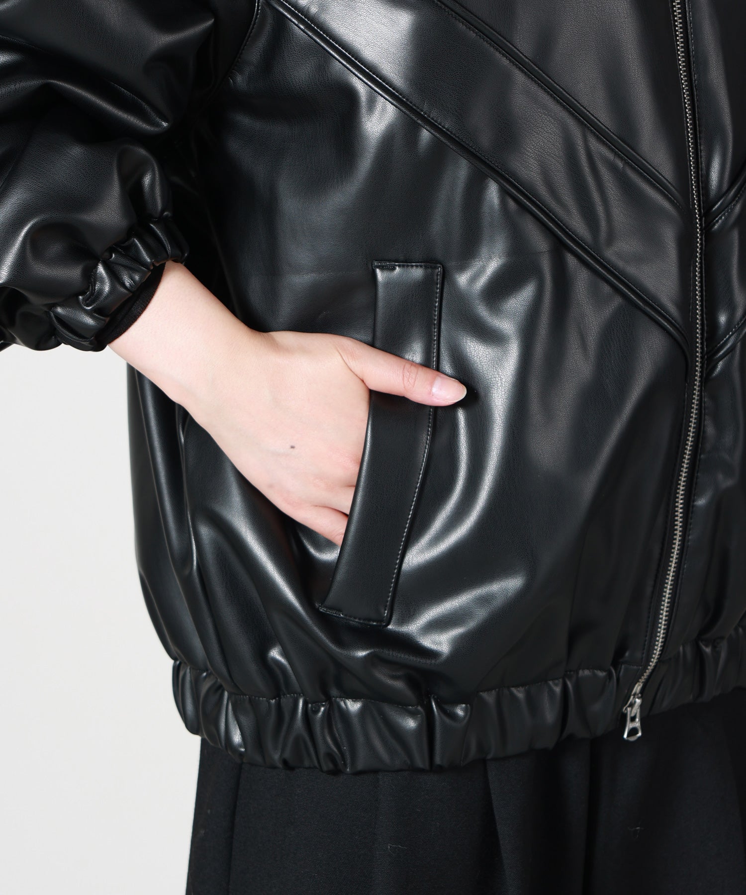 HYKE(ハイク)】 ≪GENDERLESS≫FAUX LEATHER JACKET｜PARIGOT ONLINE
