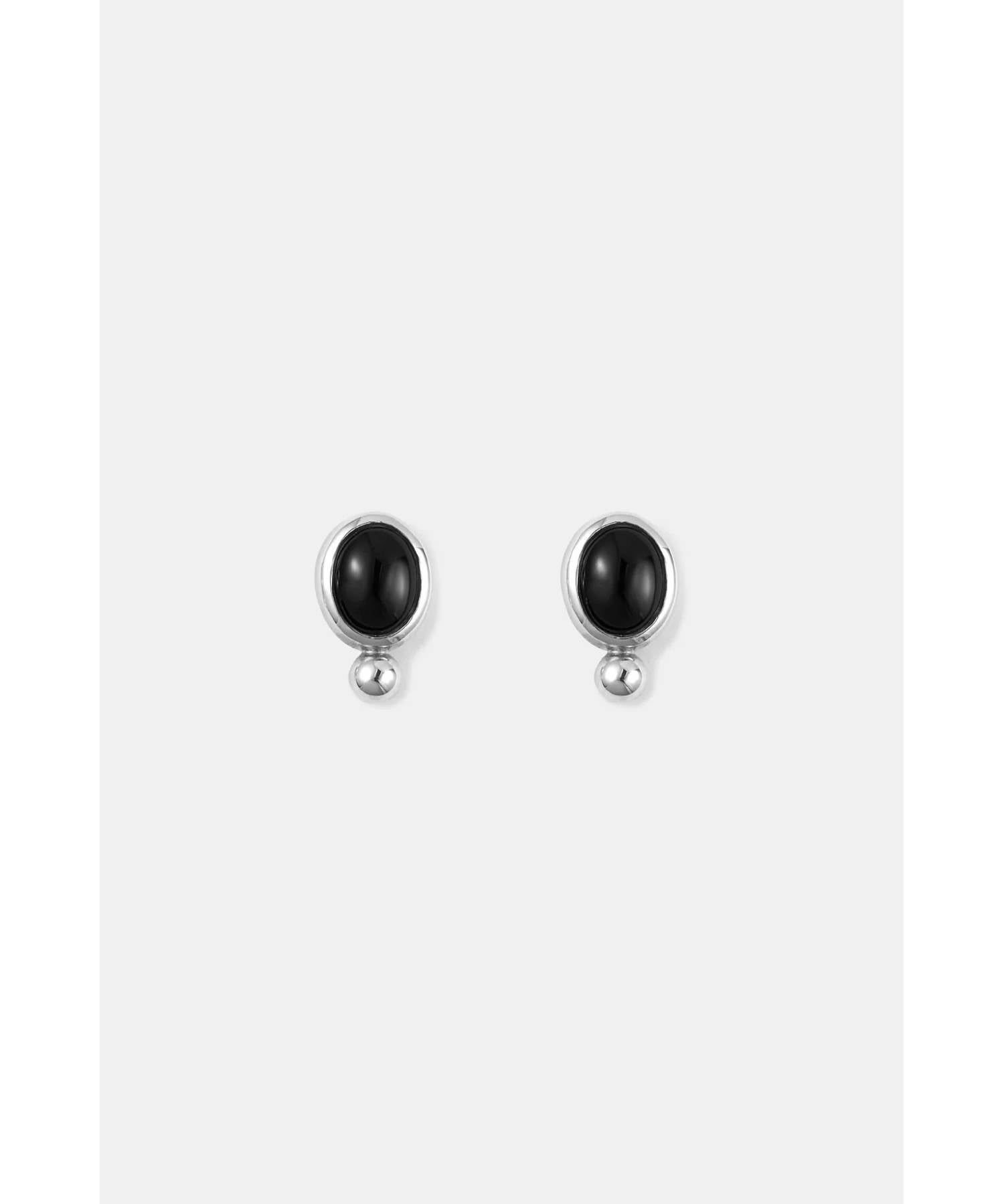 RENEE FRONT ONYX PIERCE