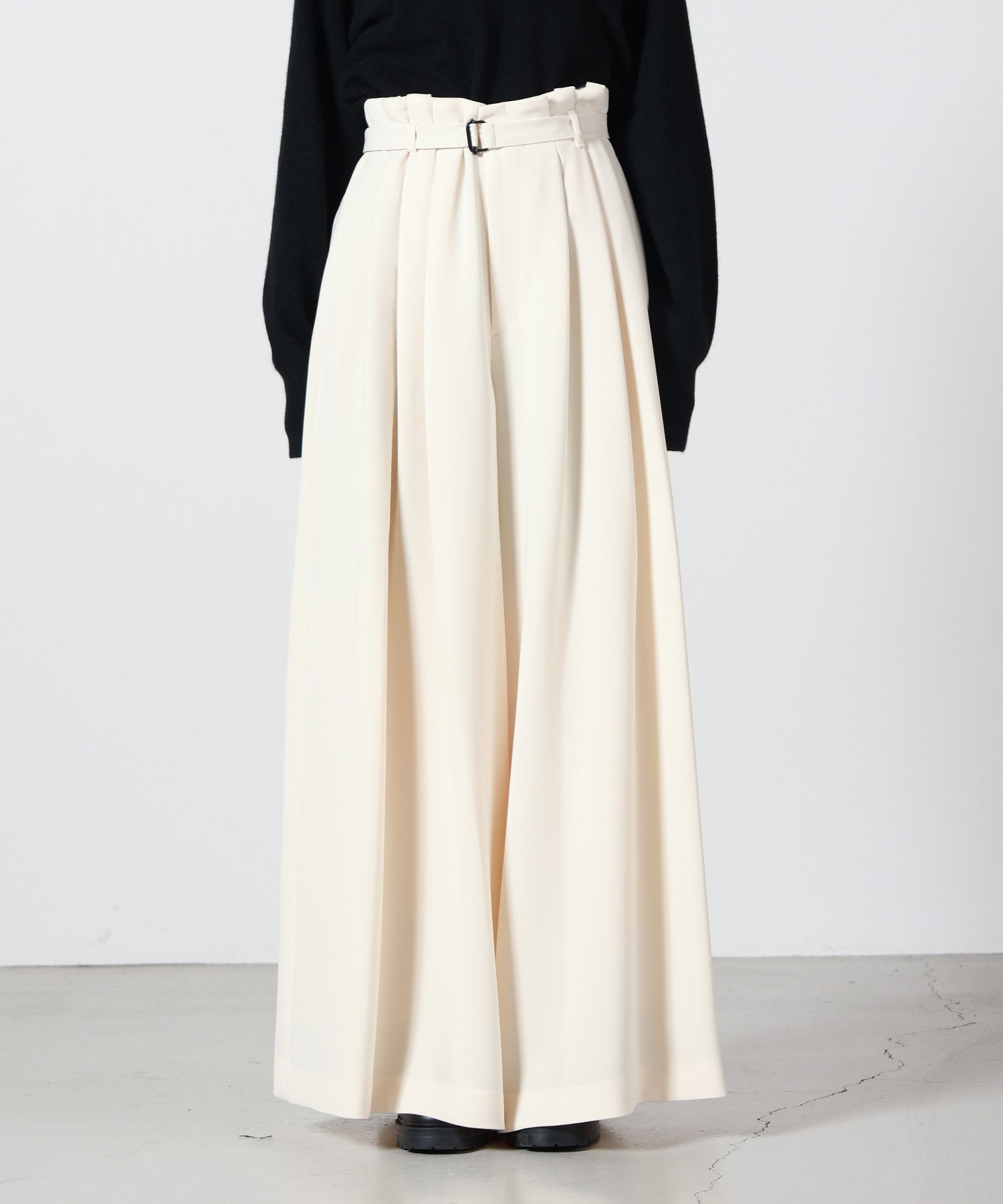 HYKE(ハイク)】 TA WIDE LEG PANTS｜PARIGOT ONLINE（パリゴオンライン）