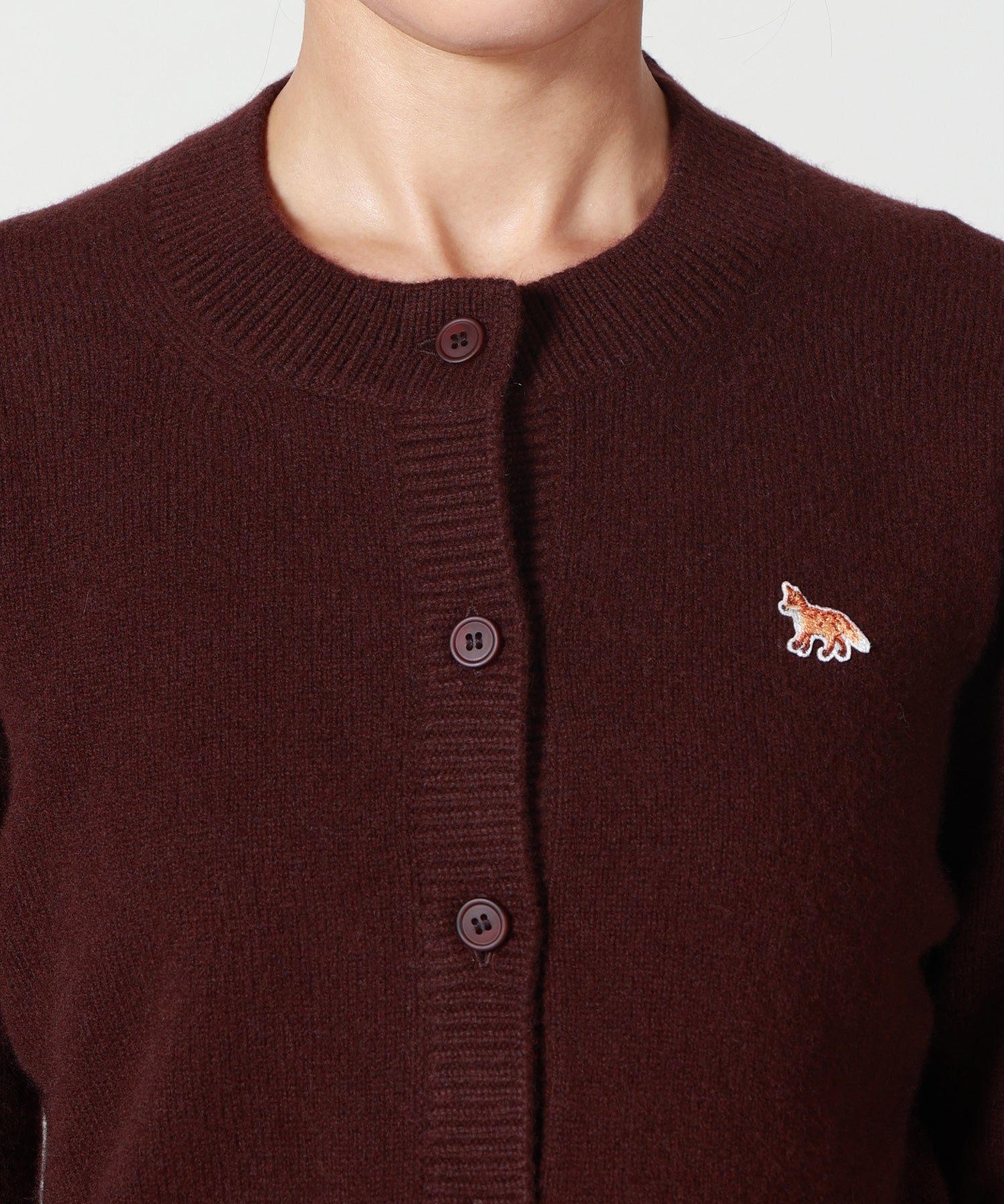 MAISON KITSUNÉ ダークブラウン カーディガン S MAISON KITSUNE(メゾンキツネ)】 ベイビー フォックス ラムズウール