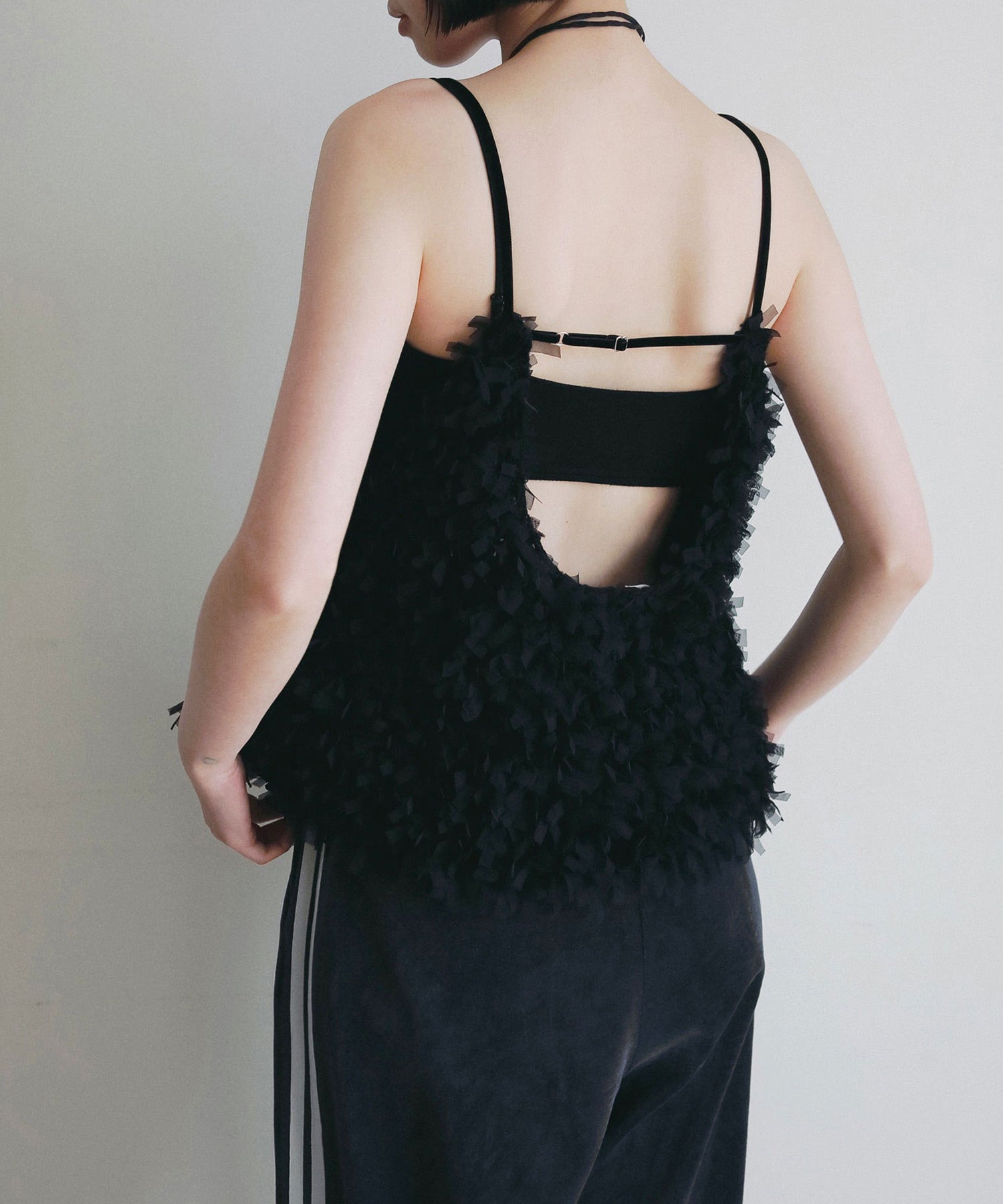 anuke(アンヌーク)】 Tulle Fringe Camisole｜PARIGOT ONLINE（パリゴ