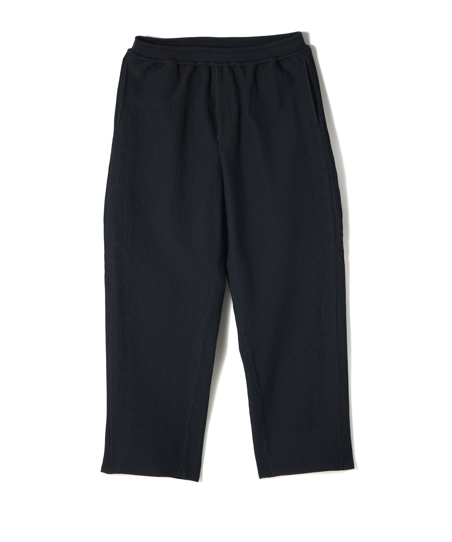 CFCL(シーエフシーエル)】 SOFT HYPHA TAPERED CURVED PANTS｜PARIGOT