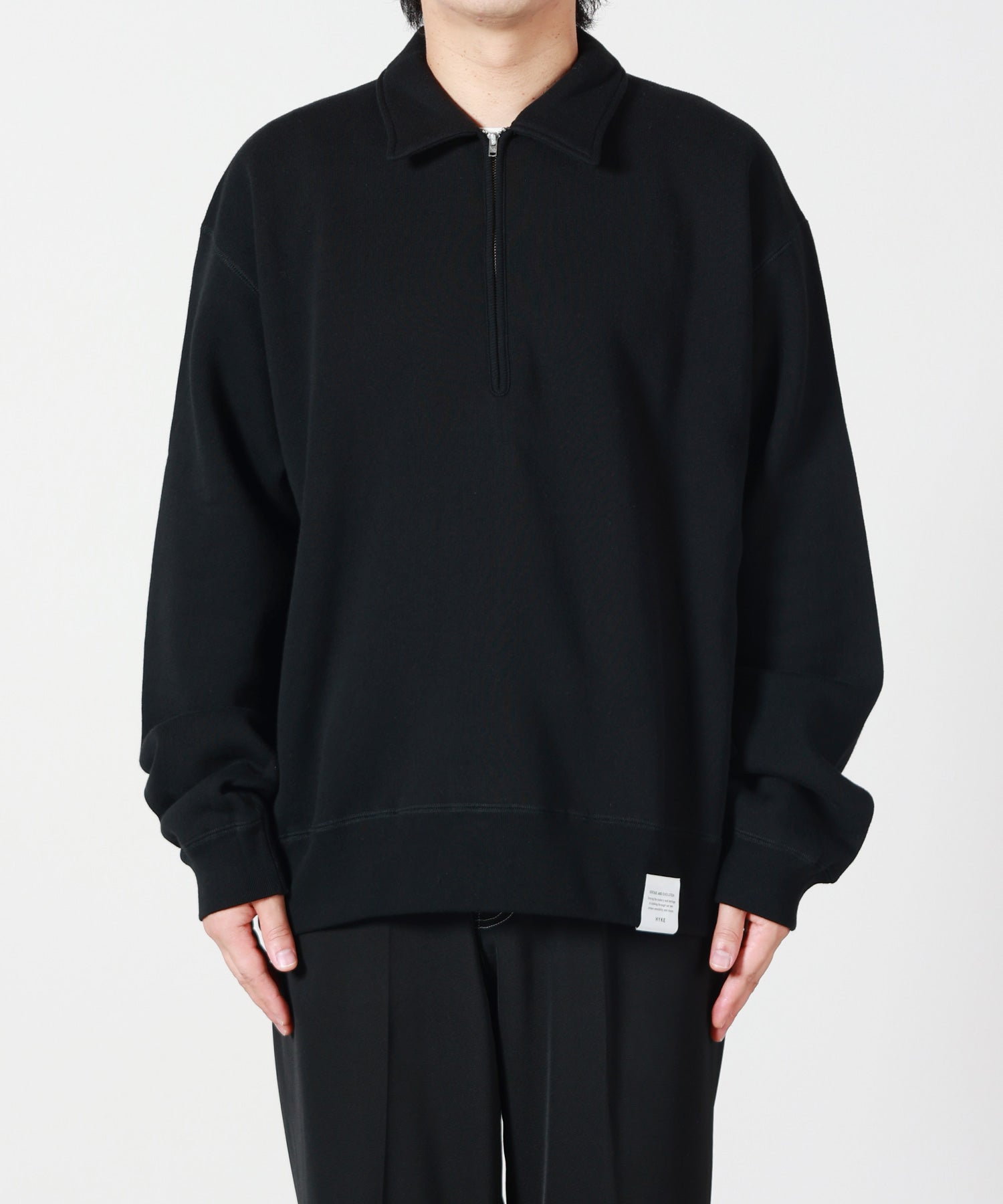 HYKE(ハイク)】 ≪GENDERLESS≫COLLARED SWEAT SHIRT｜PARIGOT ONLINE