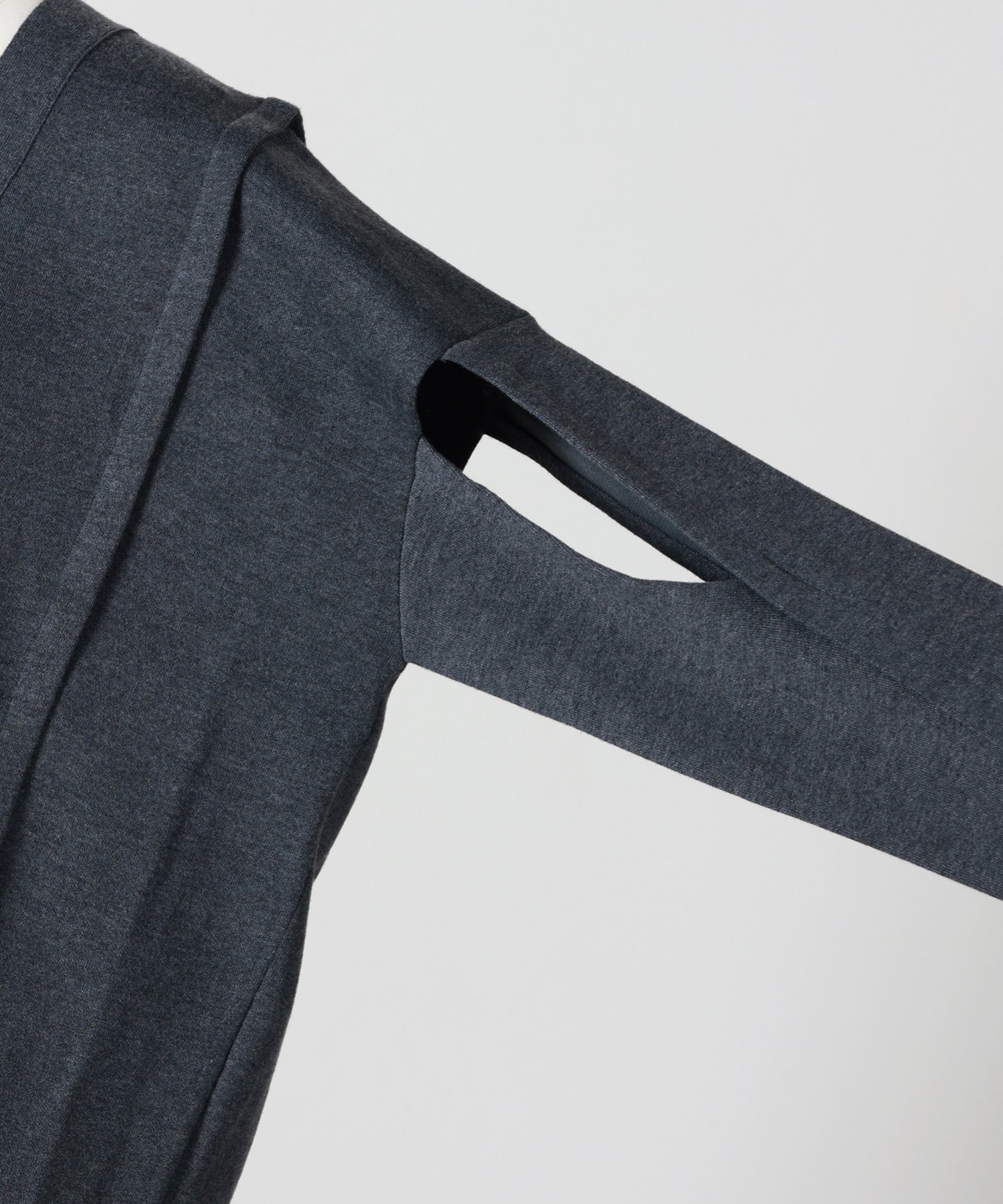 nagonstans(ナゴスタンス)】 slit cardigan｜PARIGOT ONLINE（パリゴ