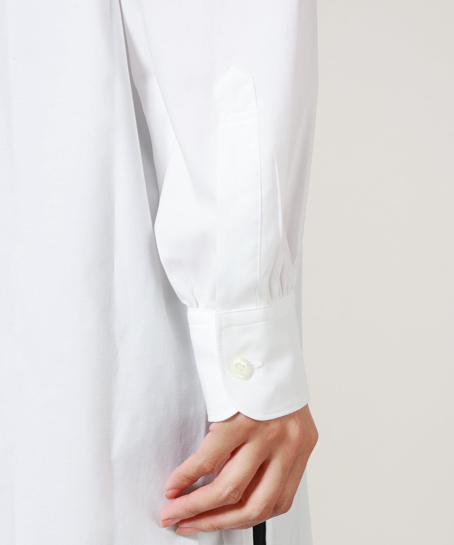 HYKE(ハイク)】 BROAD LONG SHIRT｜PARIGOT ONLINE（パリゴオンライン）