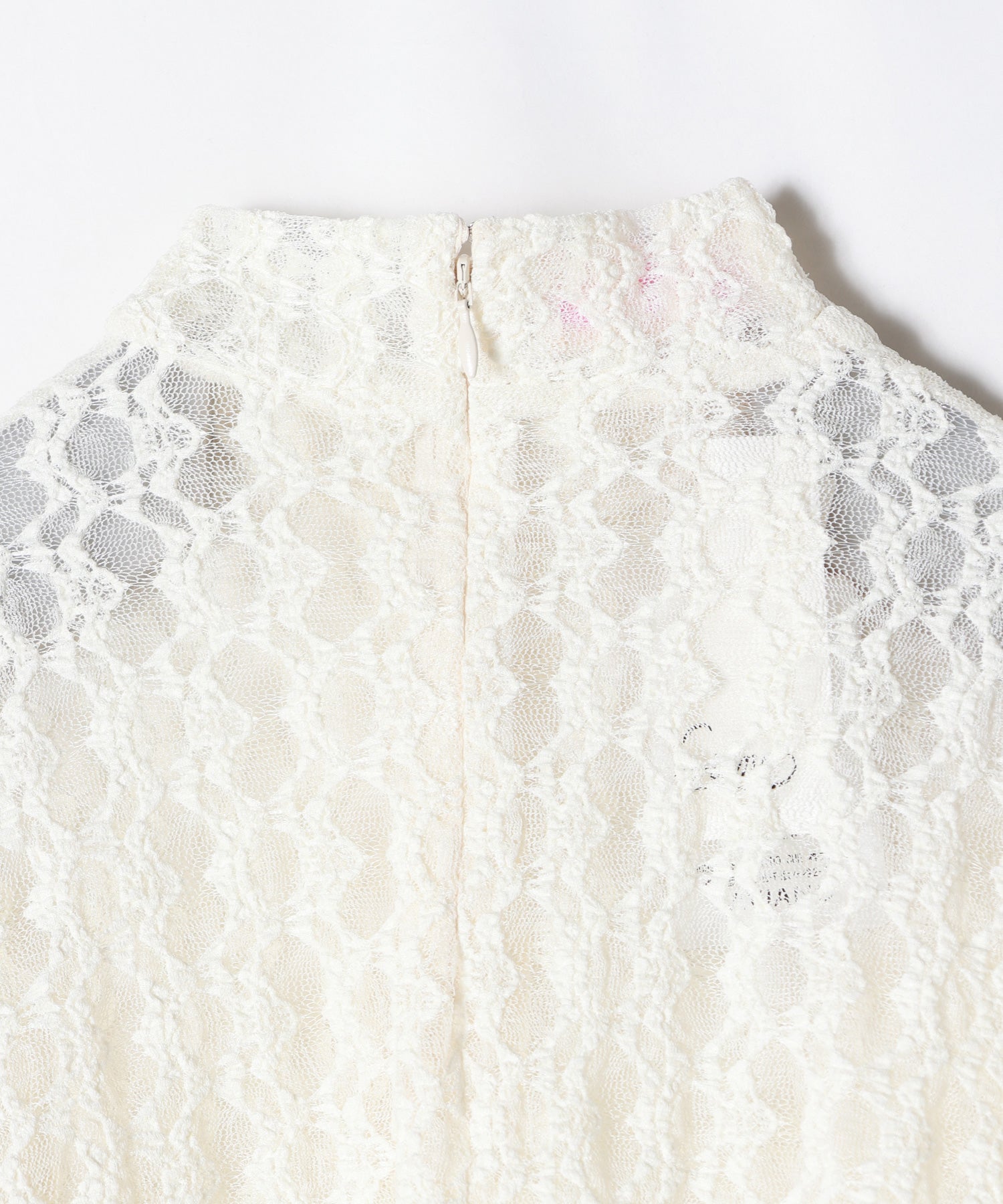 VIVIANO(ヴィヴィアーノ)】 Sculpted Neck Top｜PARIGOT ONLINE
