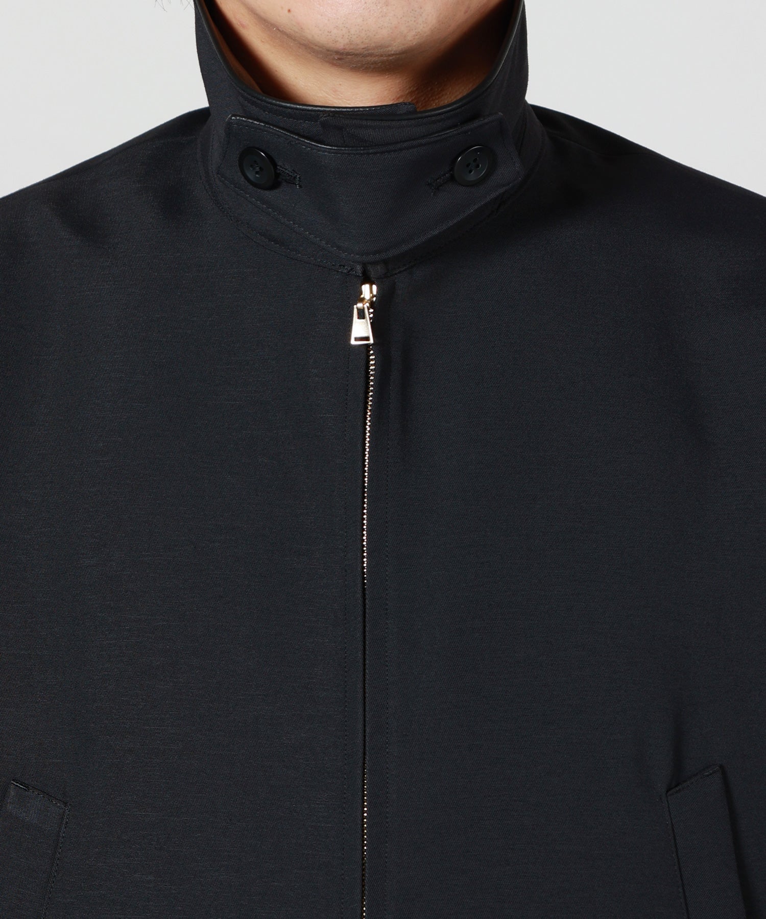 CULLNI(クルニ)】 Structured Twill Double Cloth Leather Collar