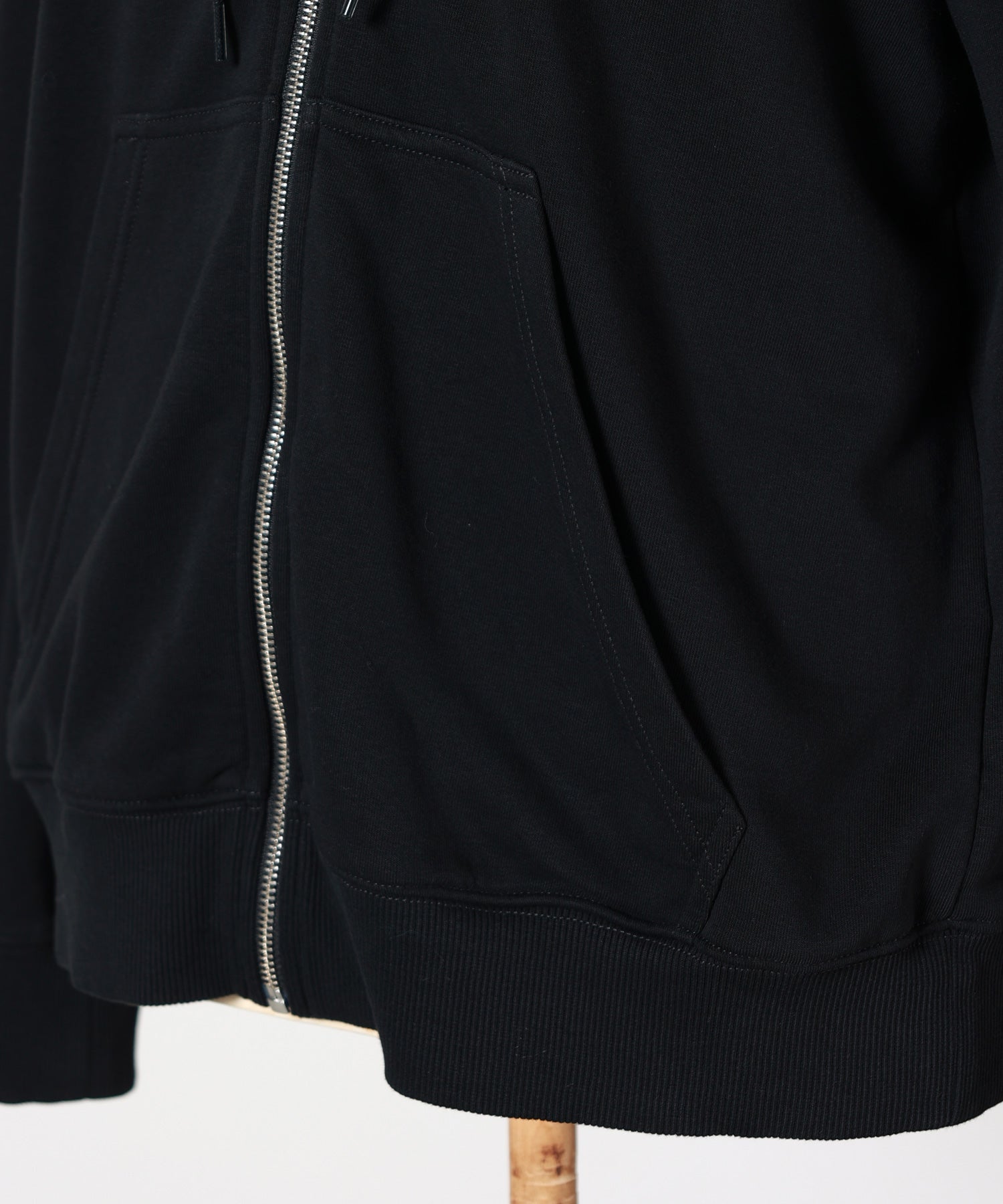 MM6 Maison Margiela(エムエムシックス メゾン マルジェラ)】 SWEAT