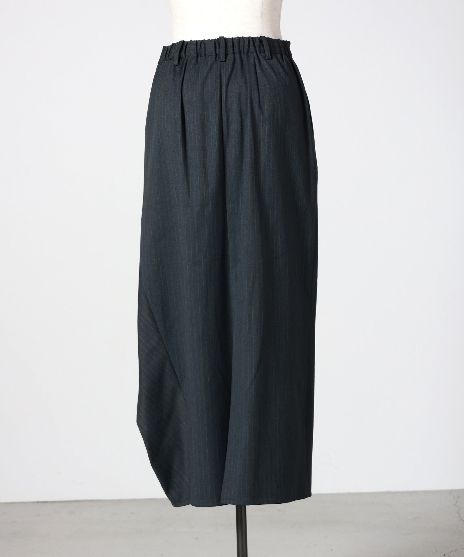 nagonstans(ナゴンスタンス)】 shard line skirt｜PARIGOT ONLINE