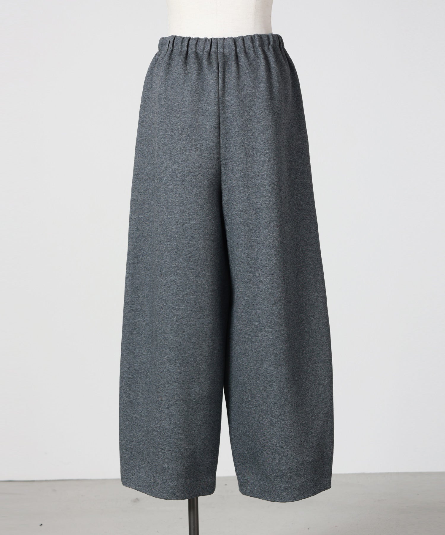 ENFOLD クロップドパンツ ハーフパンツ ENFOLD(エンフォルド)】 CURVE CROPPED-PANTS｜PARIGOT ONLINE（パリゴ