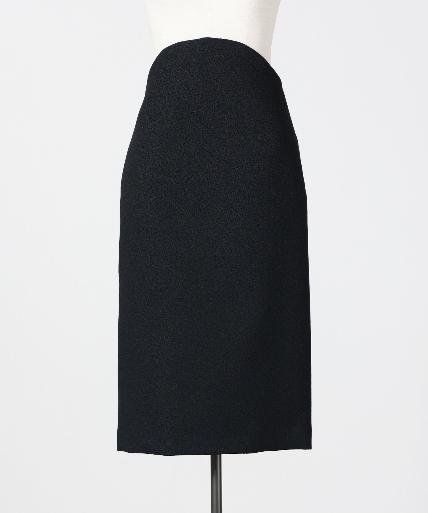001(BLACK)