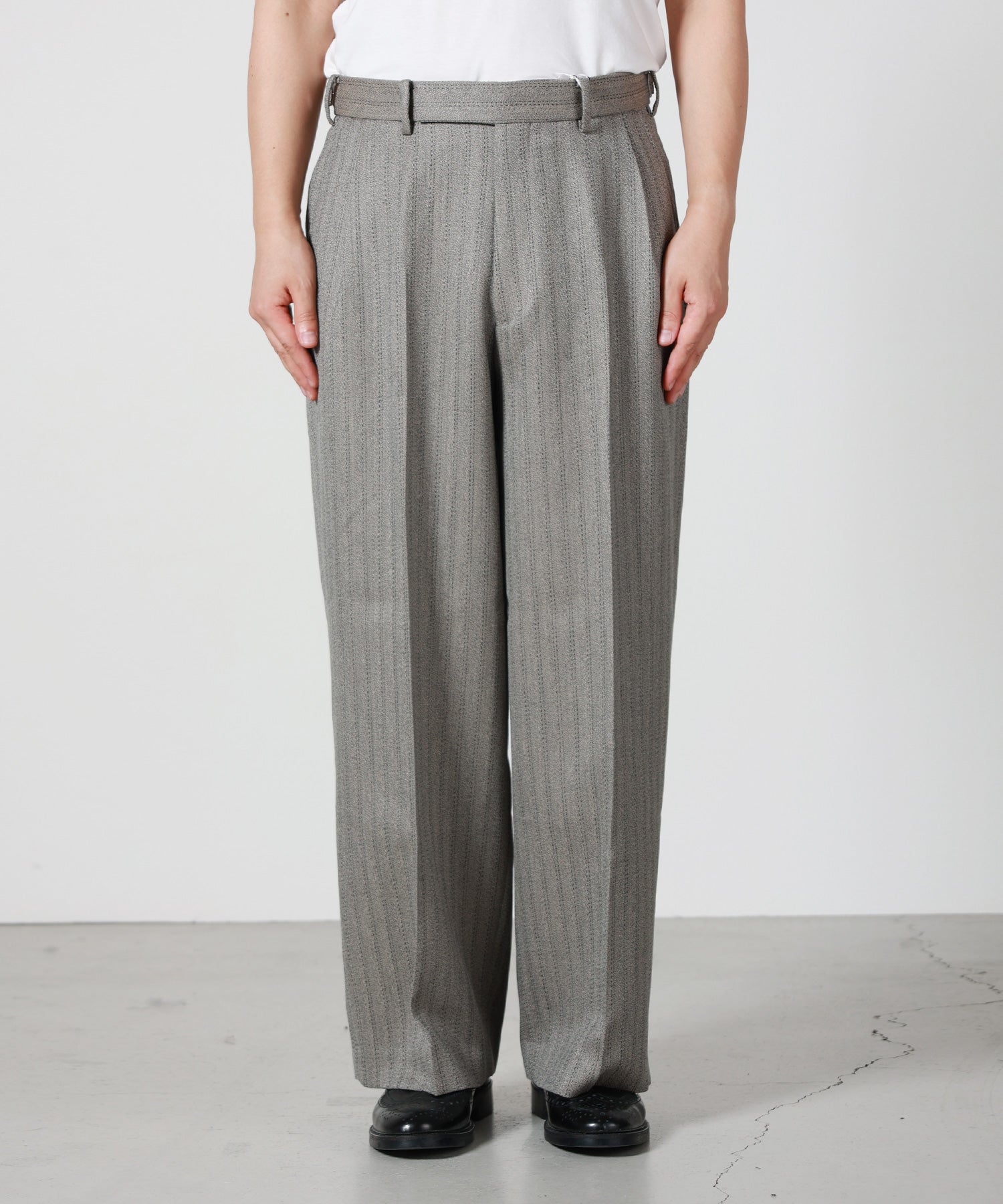 marka Single Pleat Wide Trousers 着用イメージ