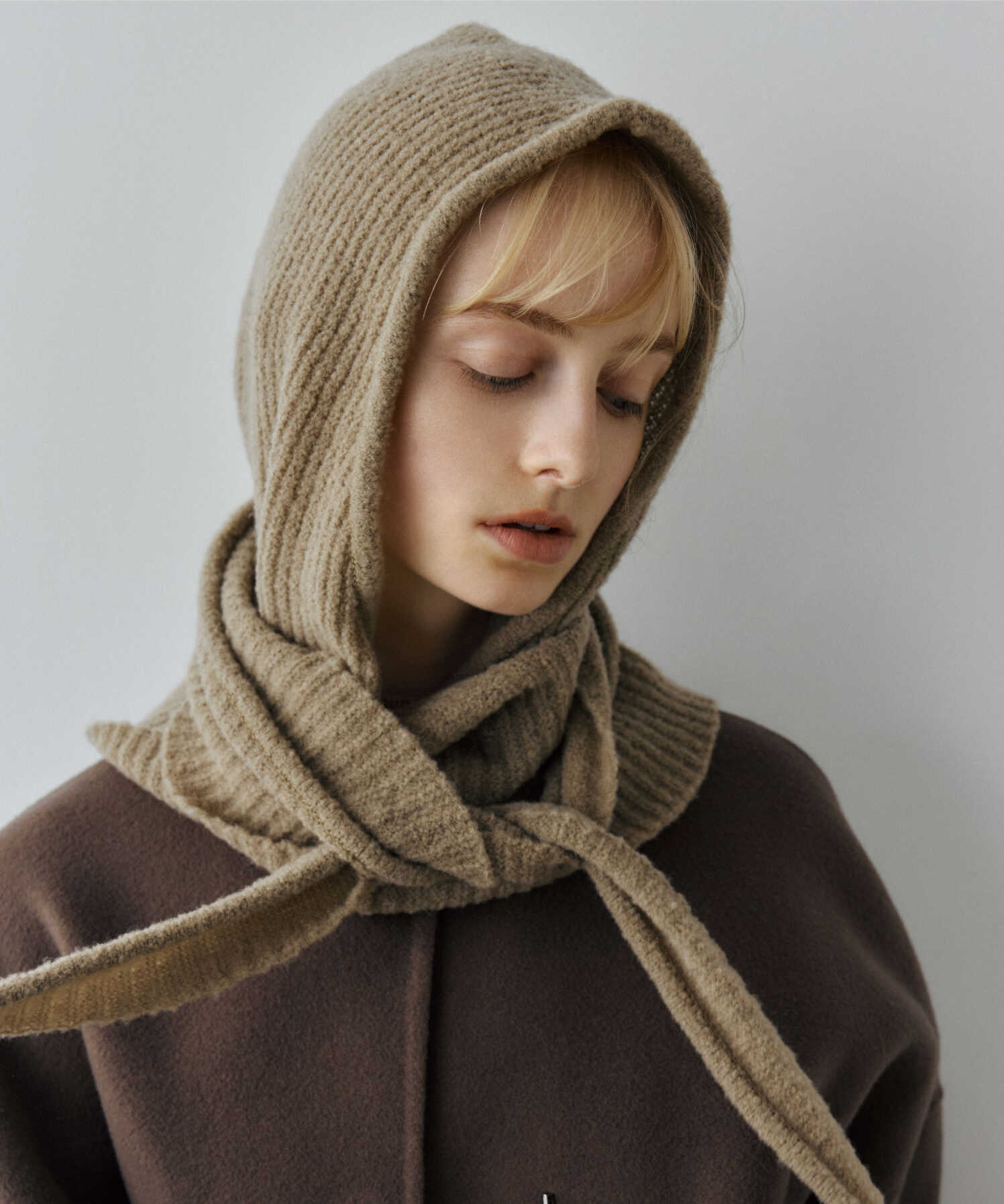 KIJIMA TAKAYUKI(キジマタカユキ)】 BOUCLE KNIT HOODED SCARF
