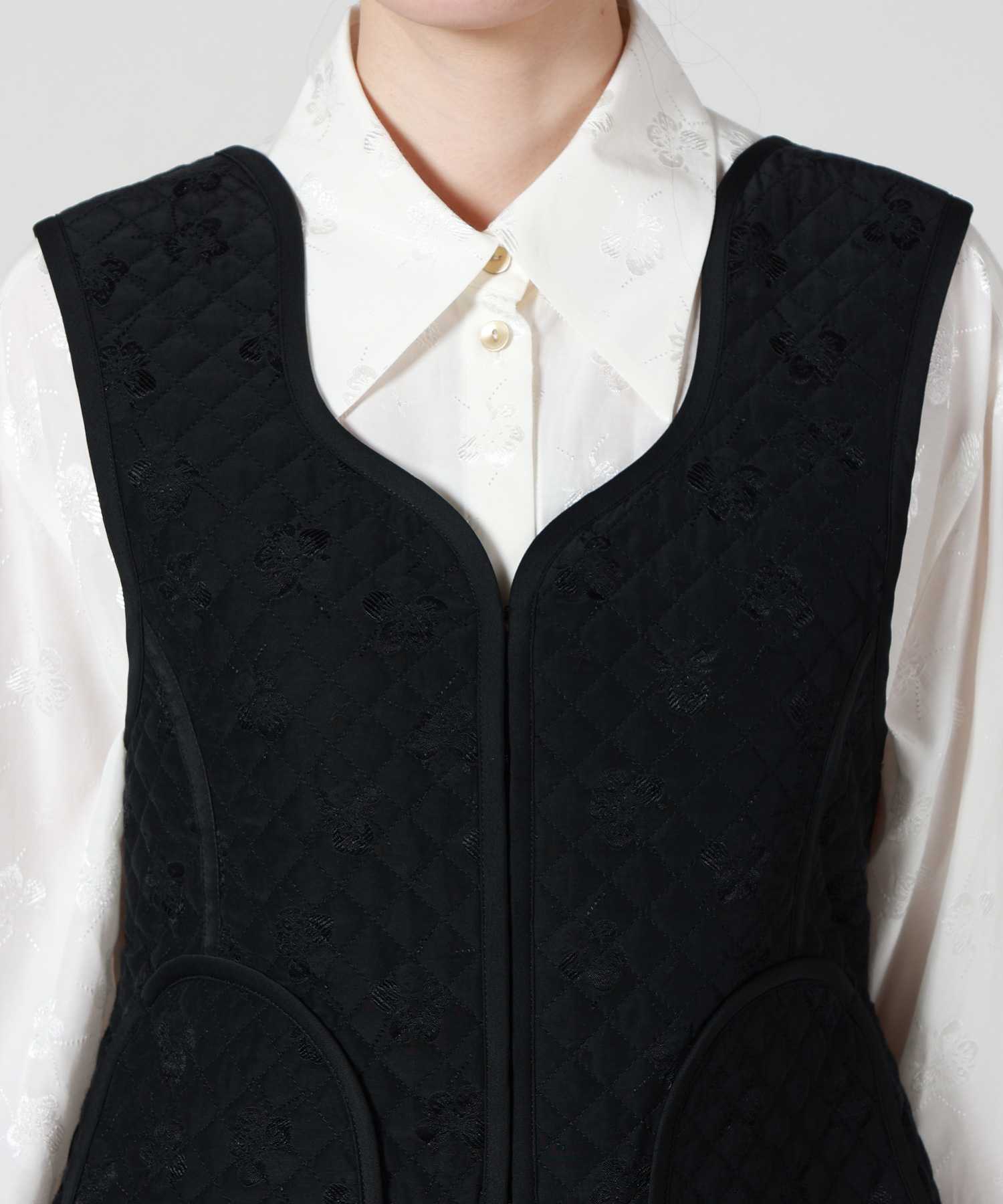 Mame Kurogouchi(マメ クロゴウチ)】 Floral Jacquard Quilting Vest
