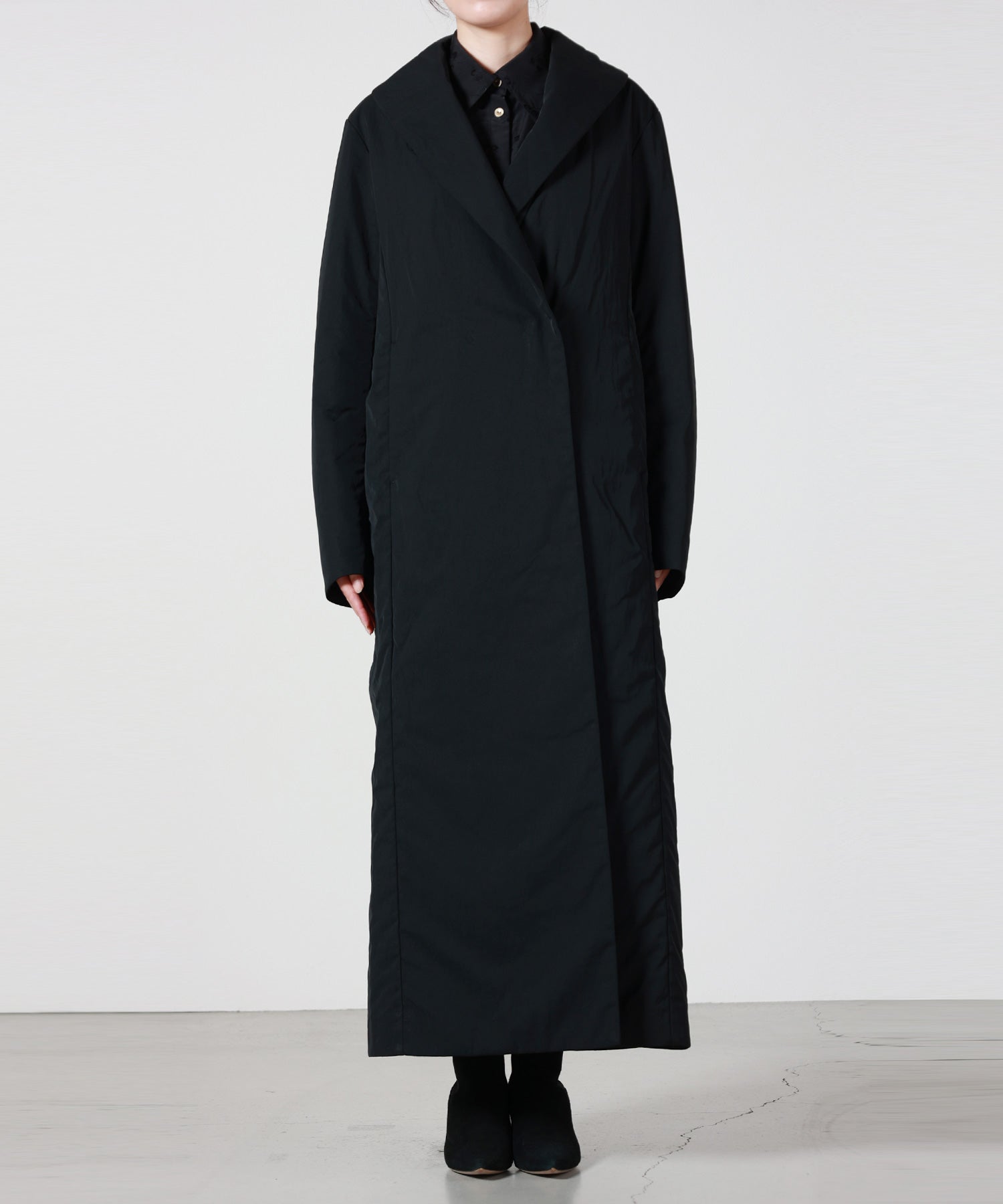 Mame Kurogouchi(マメ クロゴウチ)】 Nylon Twill Chesterfield Coat