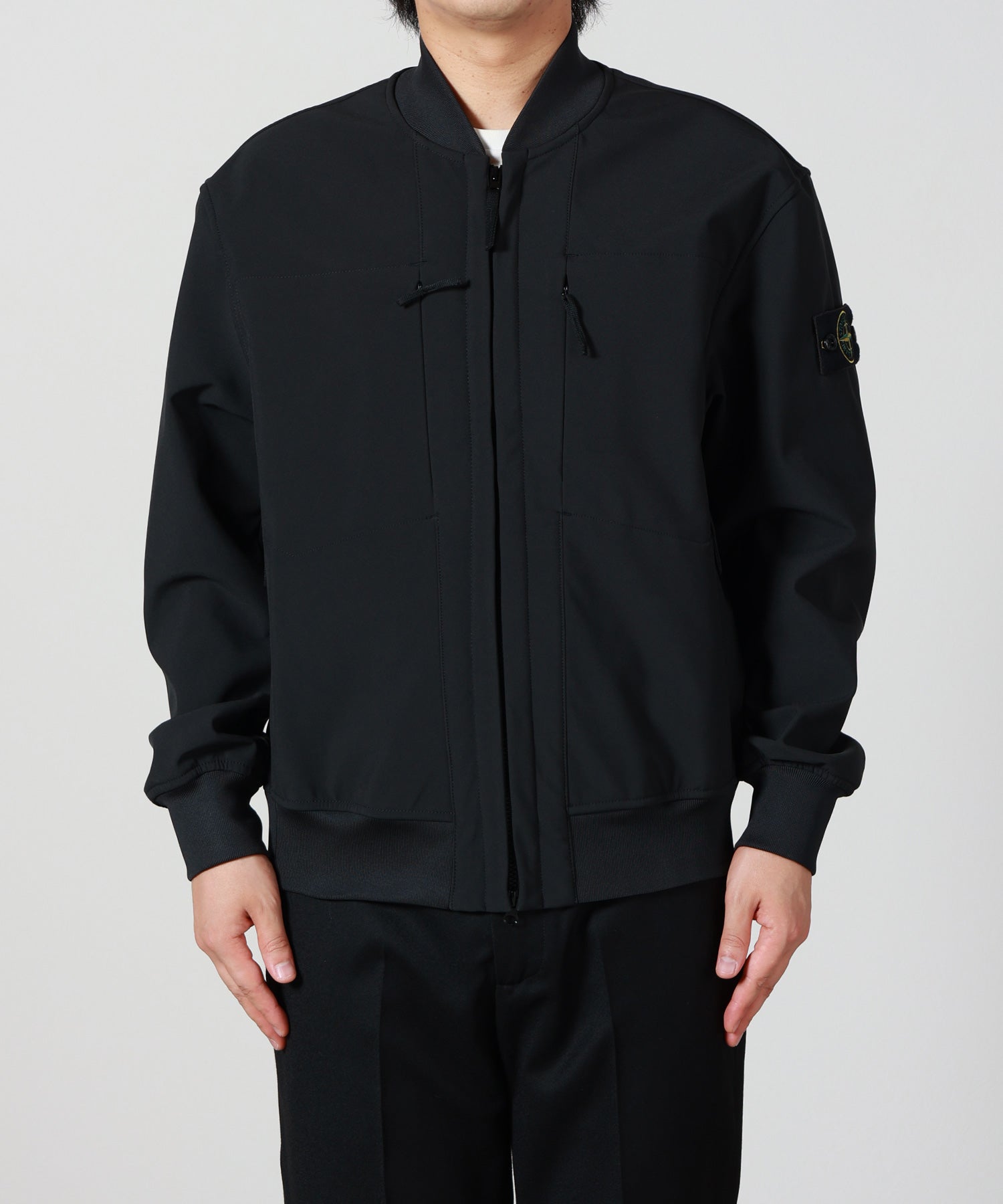 STONE ISLAND(ストーンアイランド)】 Q100006 SOFT SHELL BOMBER