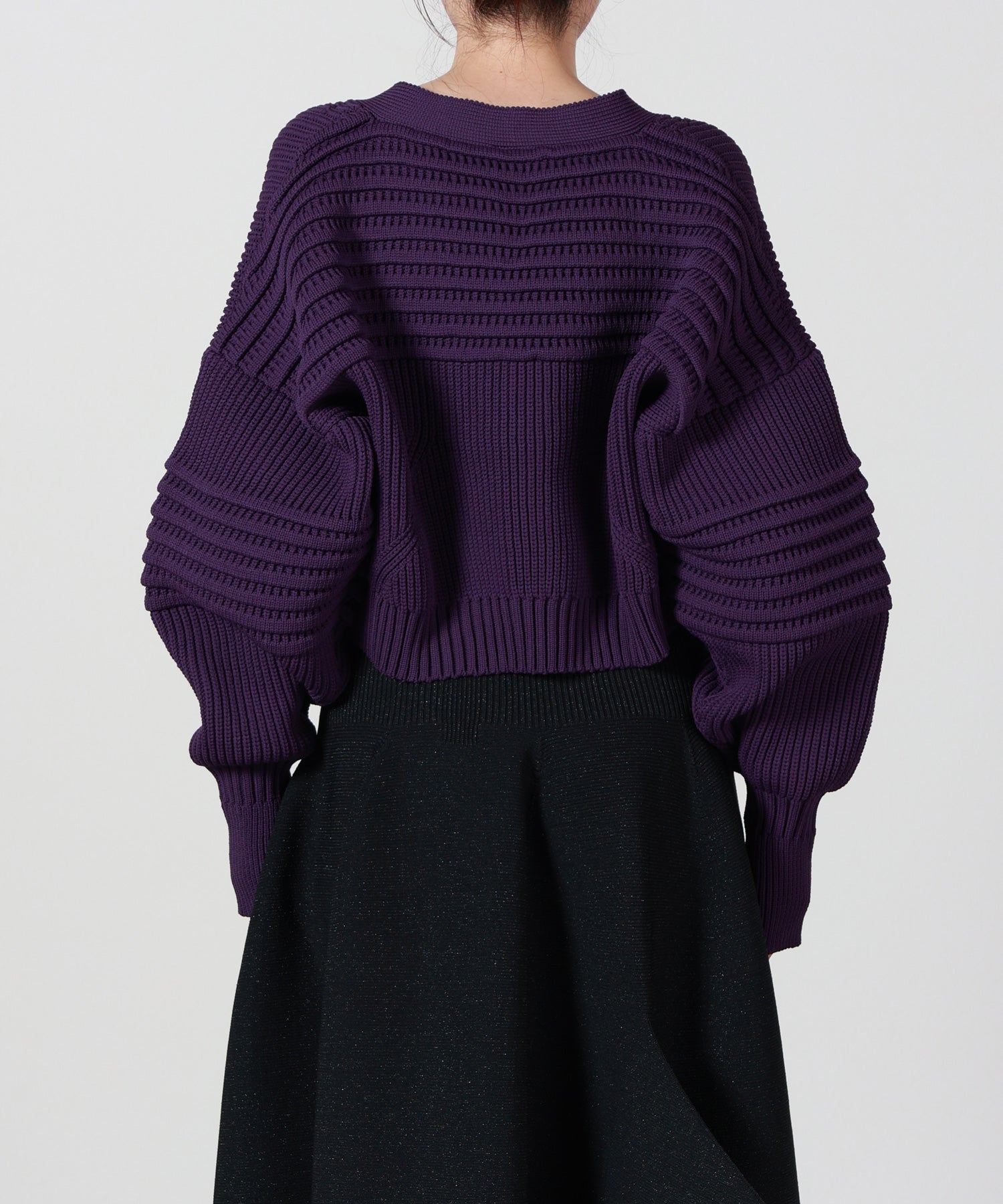 CFCL(シーエフシーエル)】 LOW GAUGE CROPPED CARDIGAN｜PARIGOT