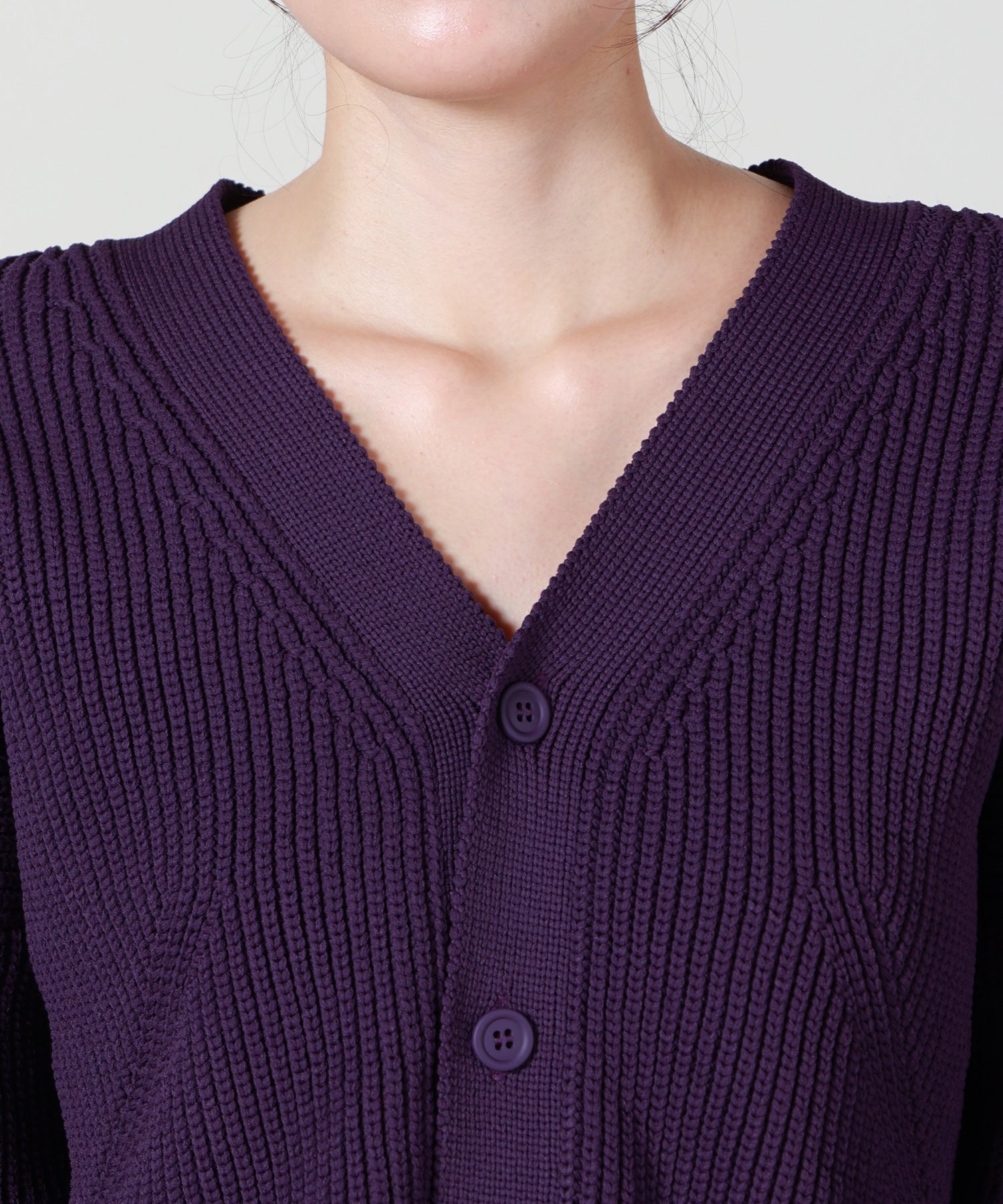 CFCL(シーエフシーエル)】 LOW GAUGE CROPPED CARDIGAN｜PARIGOT