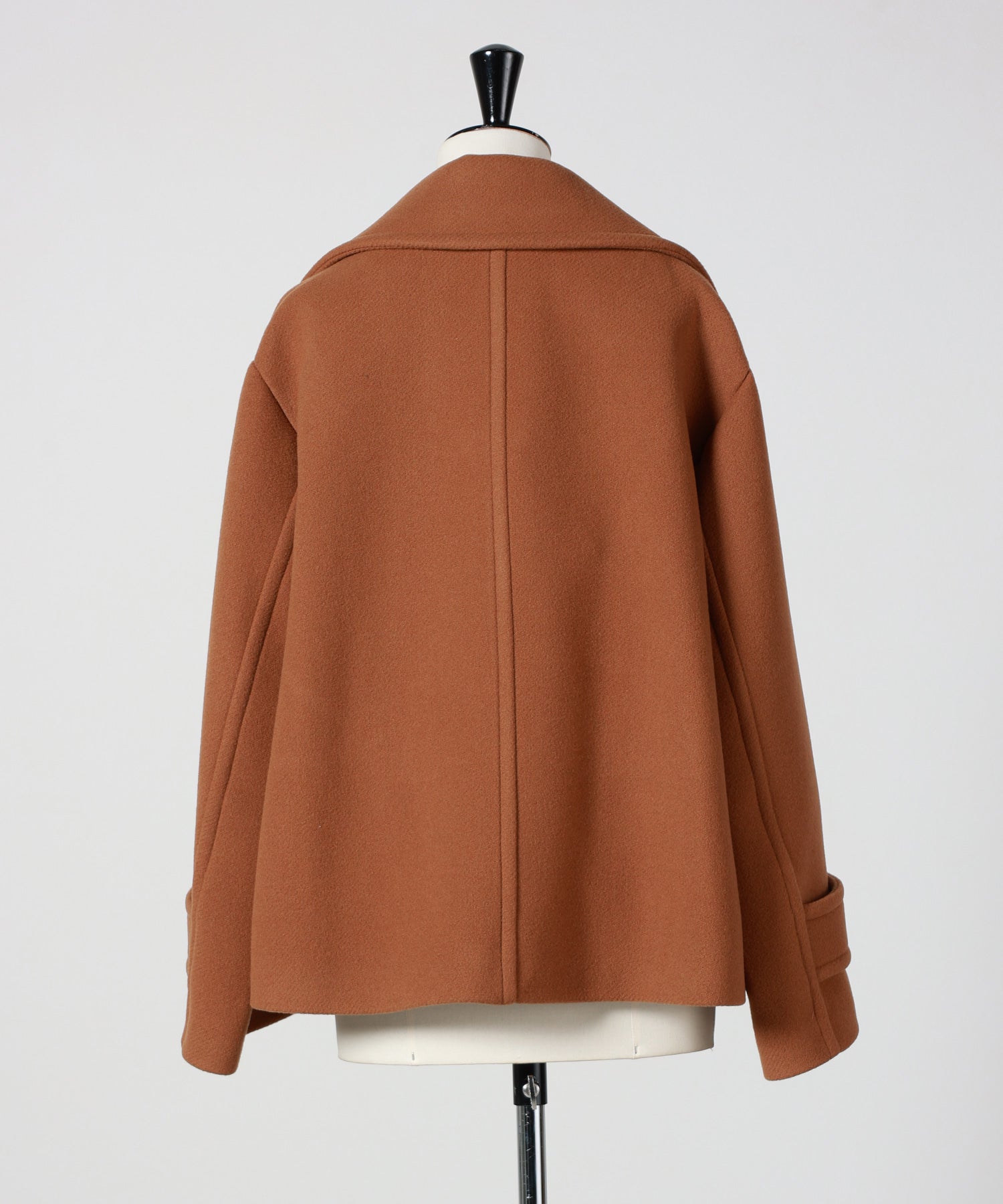 Chloe(クロエ)】 ウール製オーバーサイズ ショートコート｜PARIGOT