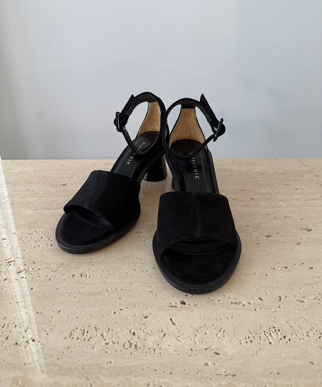 BLACK SUEDE