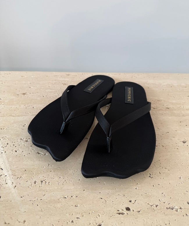 BLACK SATIN